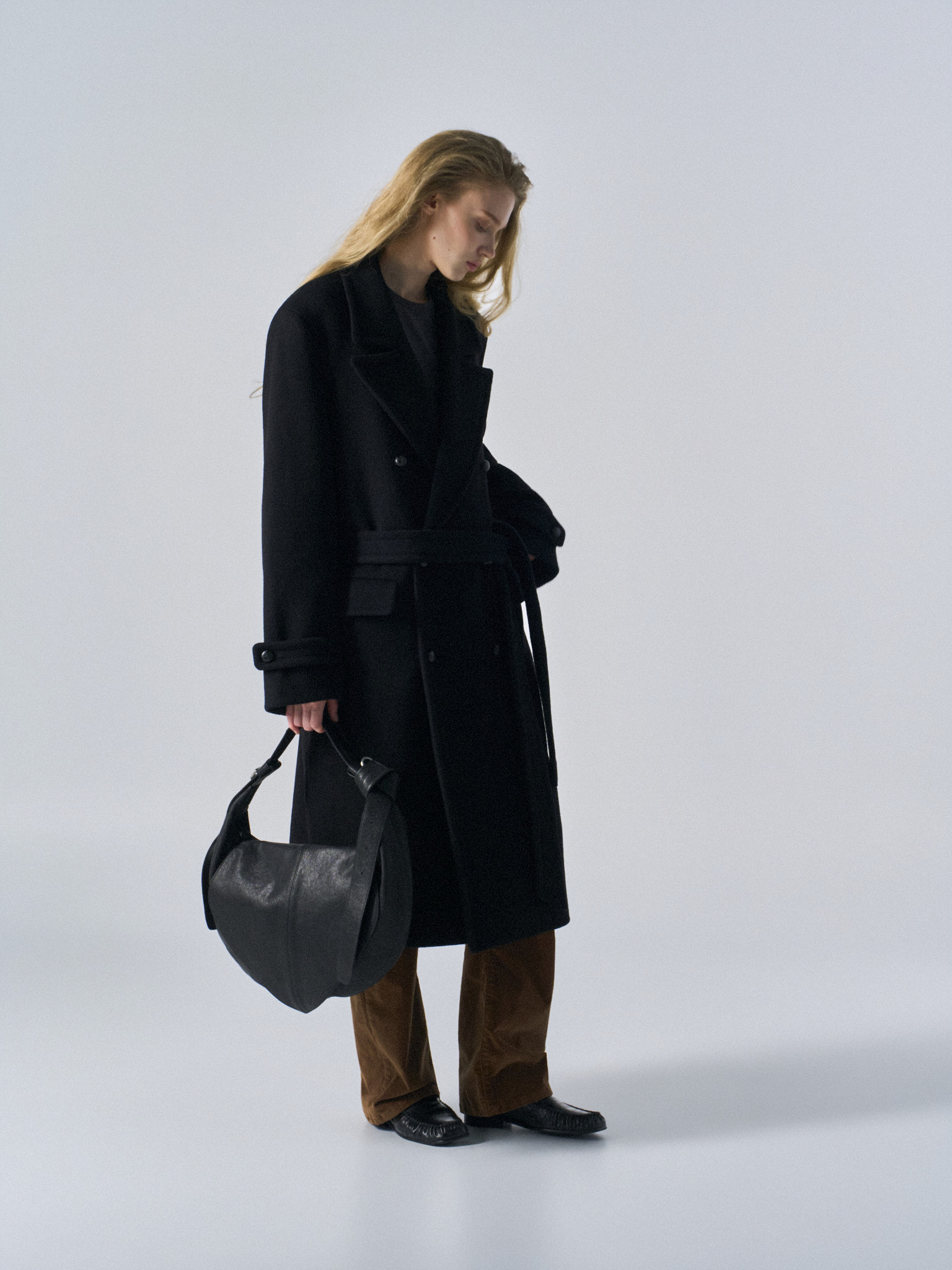 Corwin cashmere double-breasted coat black