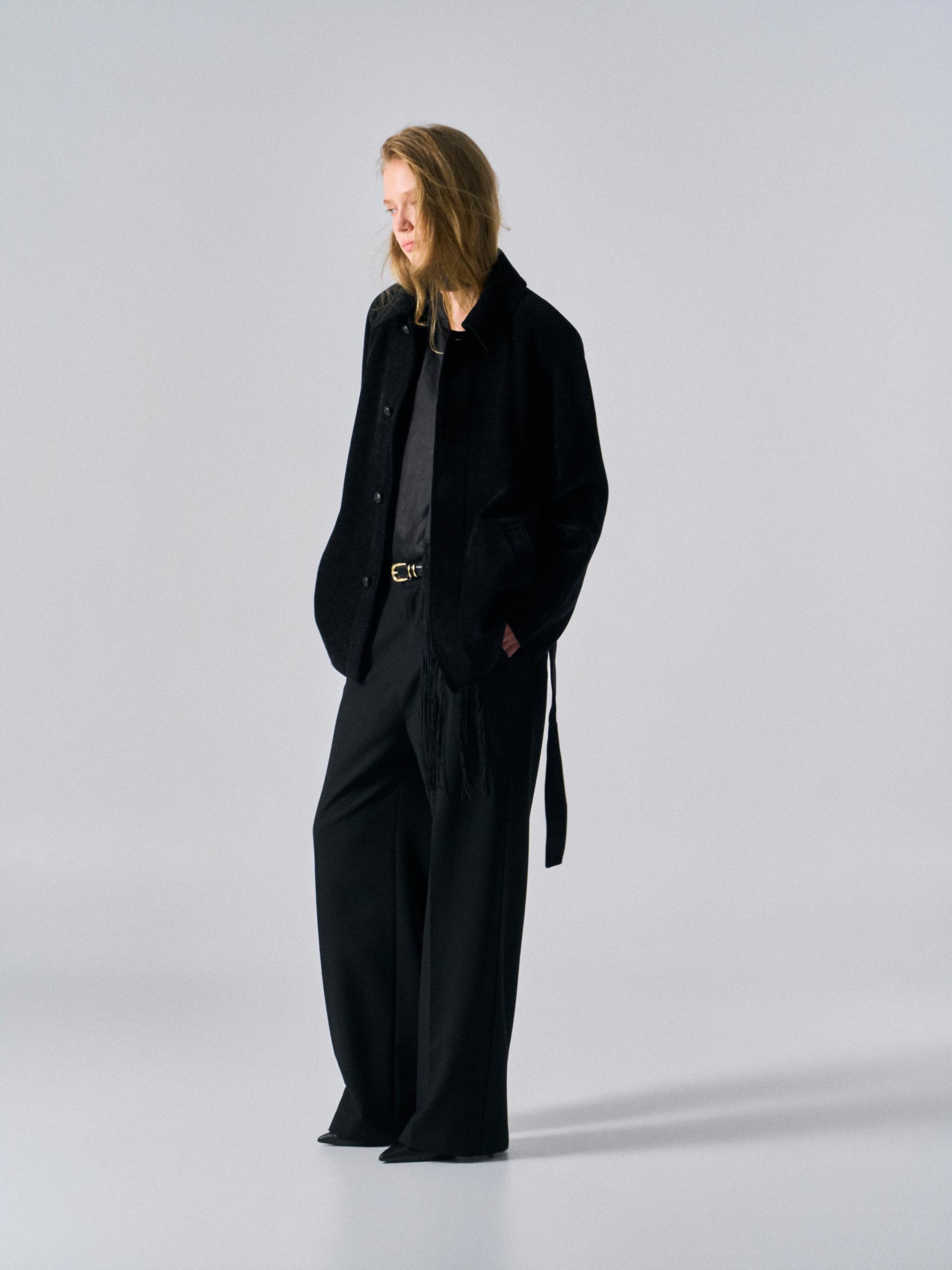 Rene arch raglan half coat black
