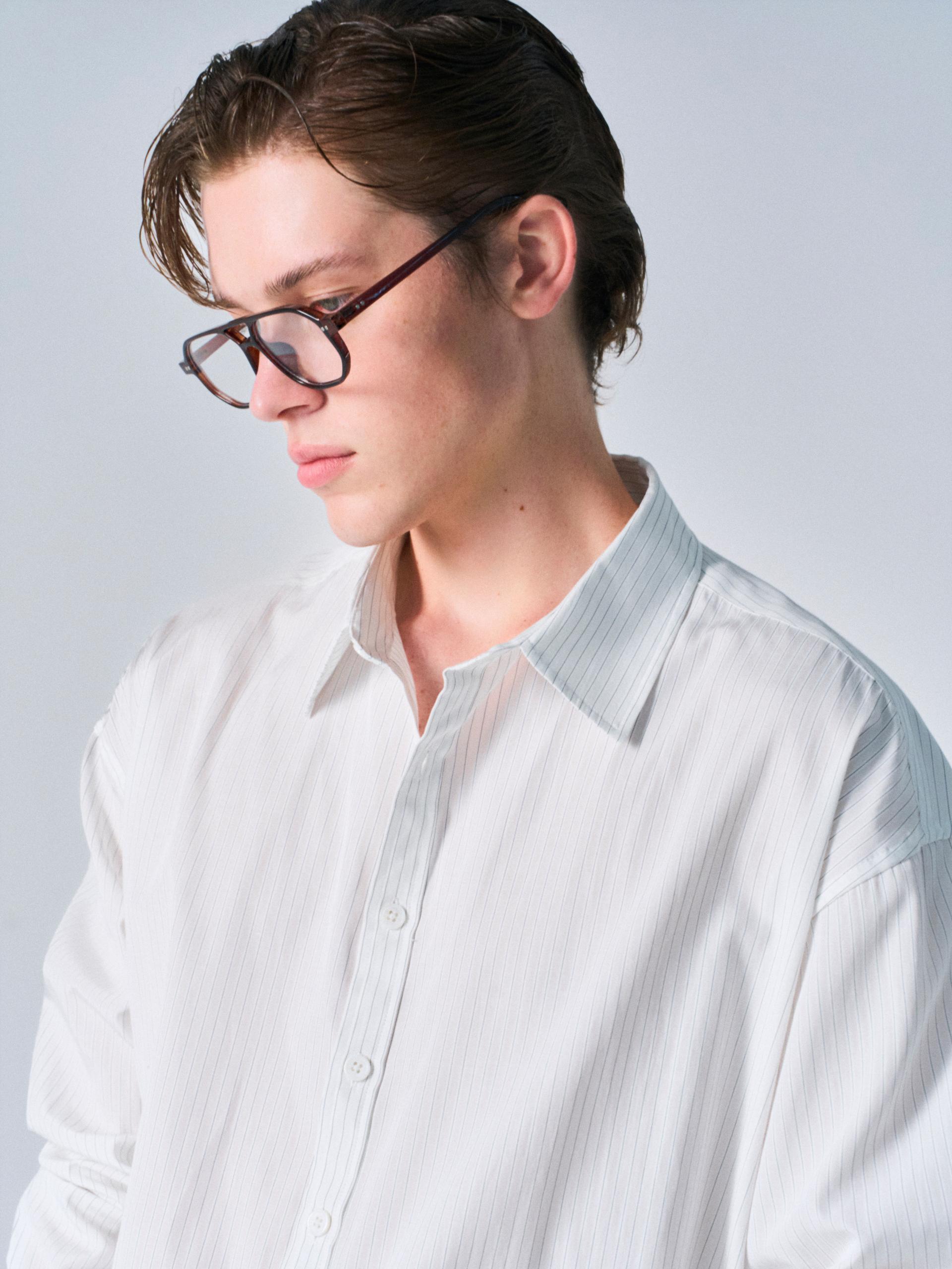 Kent turnback cuff shirt pin black