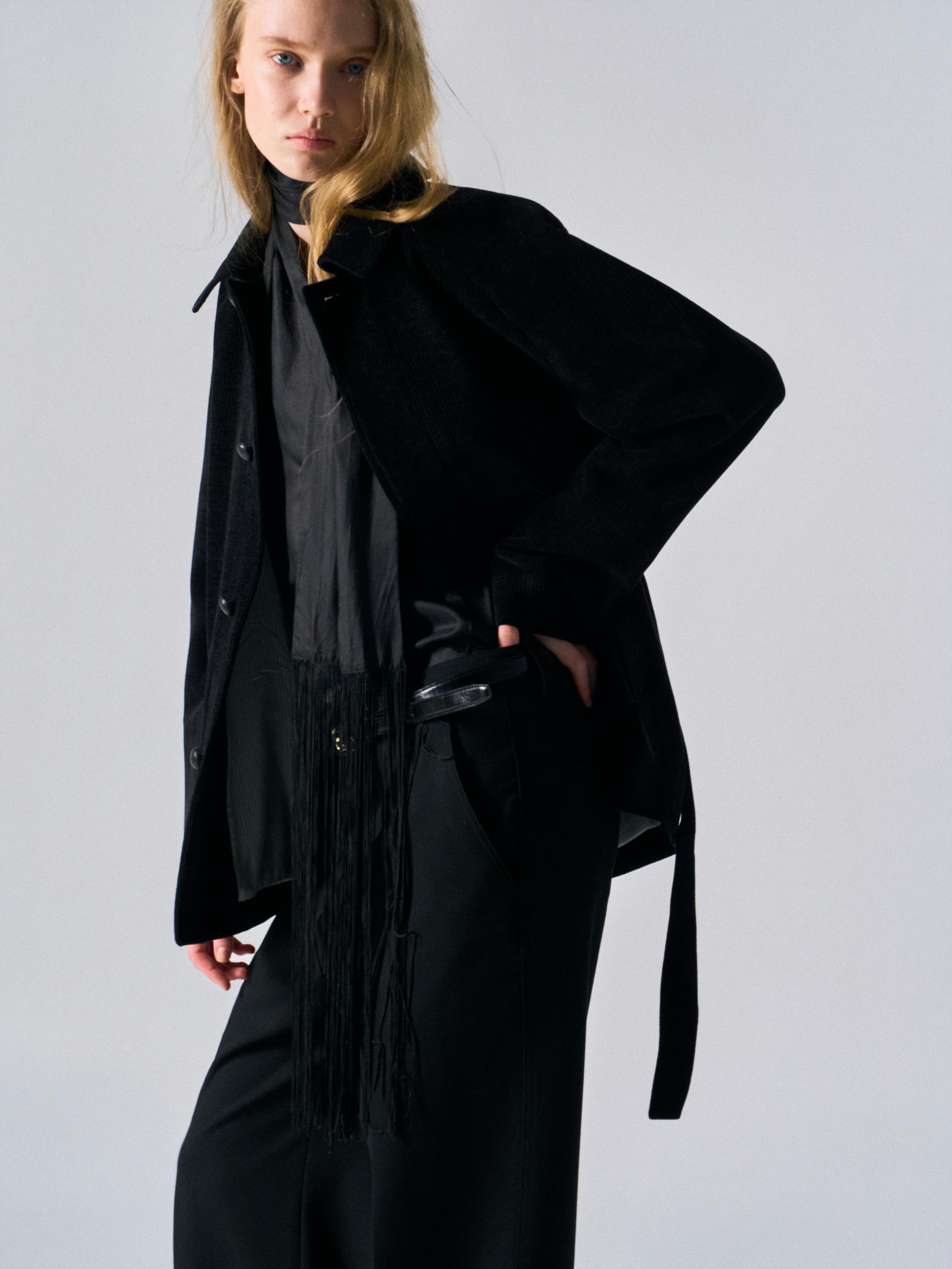Rene arch raglan half coat black