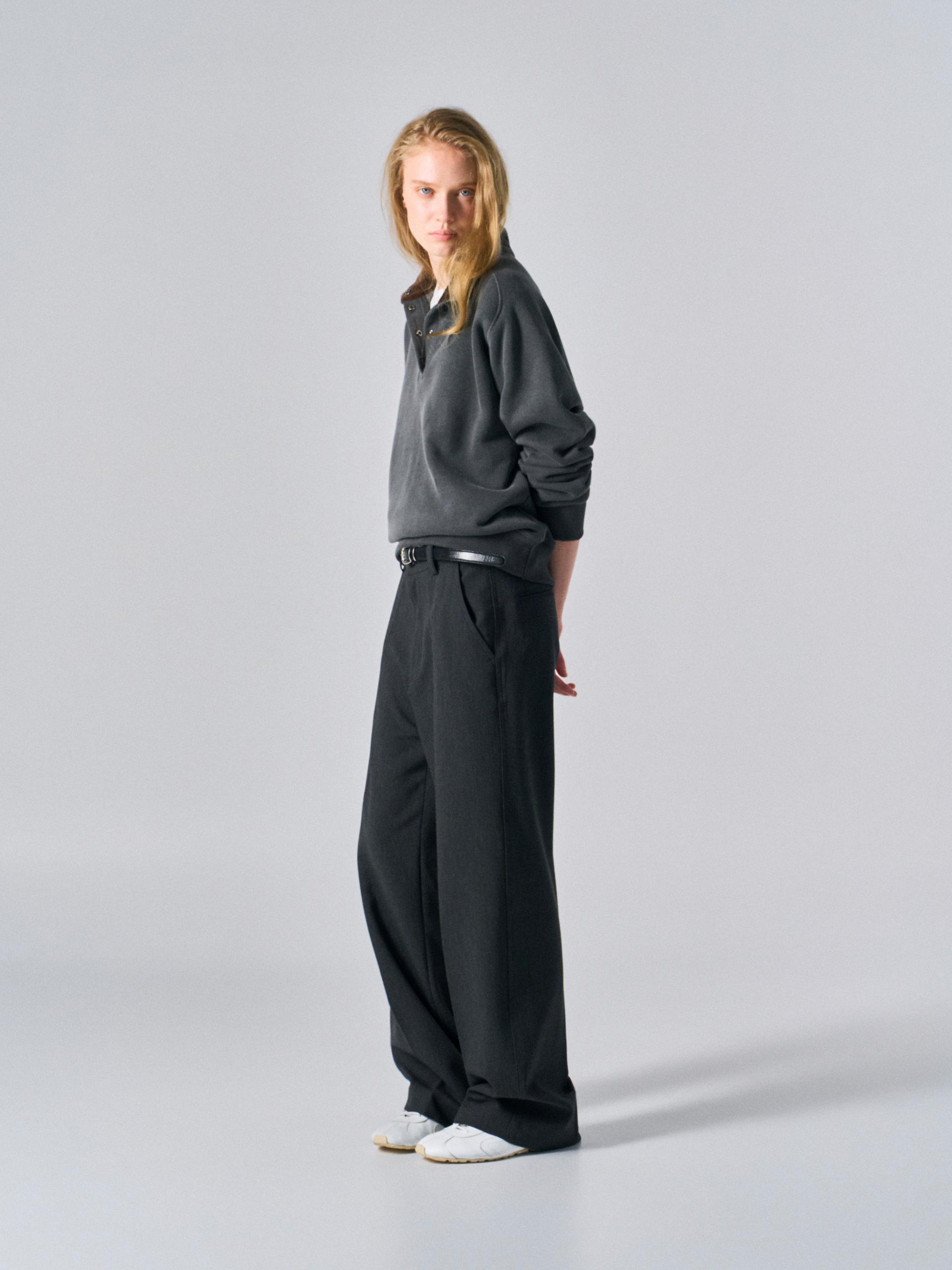 Rumi pullover sweatshirt coal