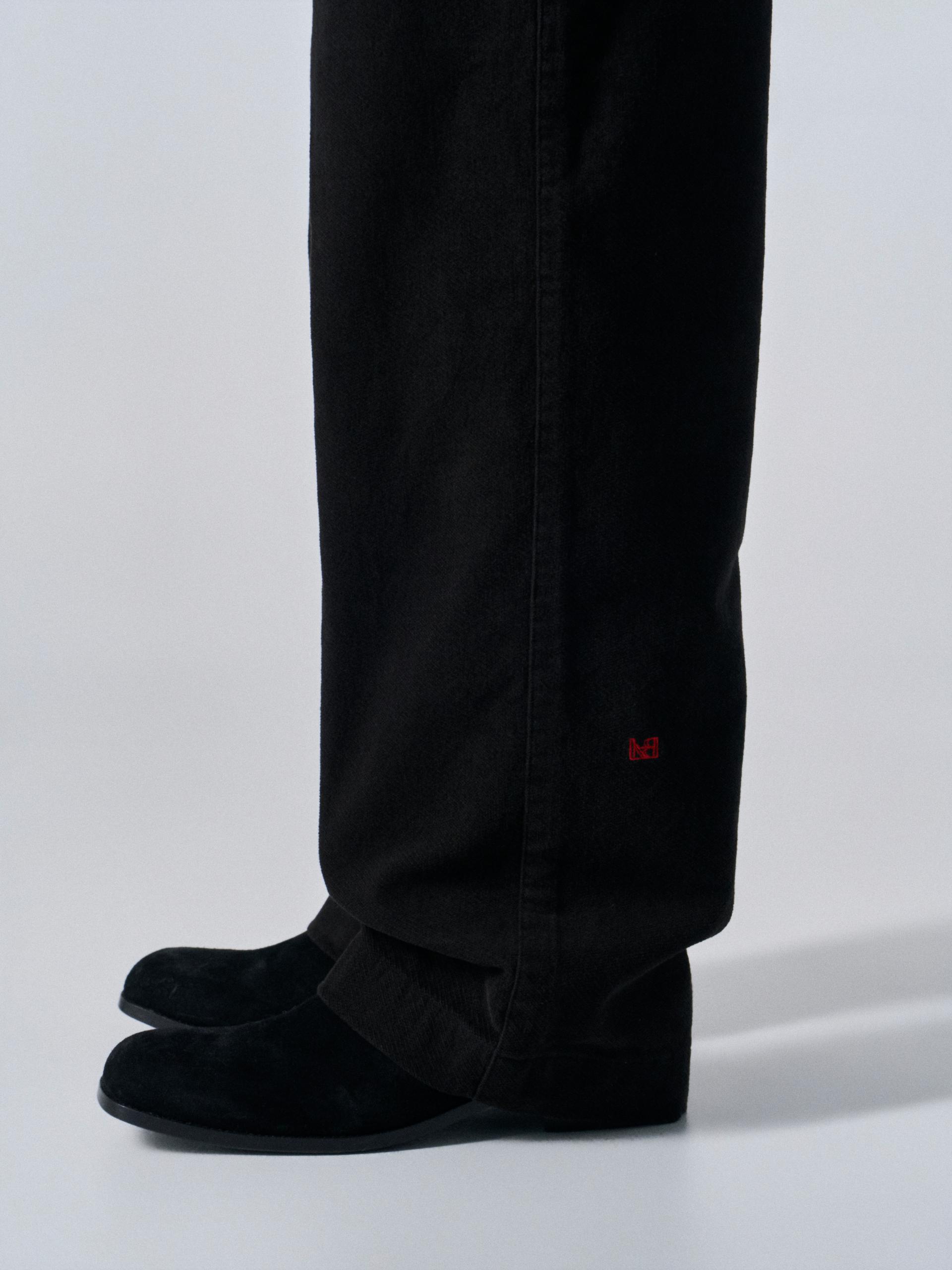 Welby washed cotton pants black