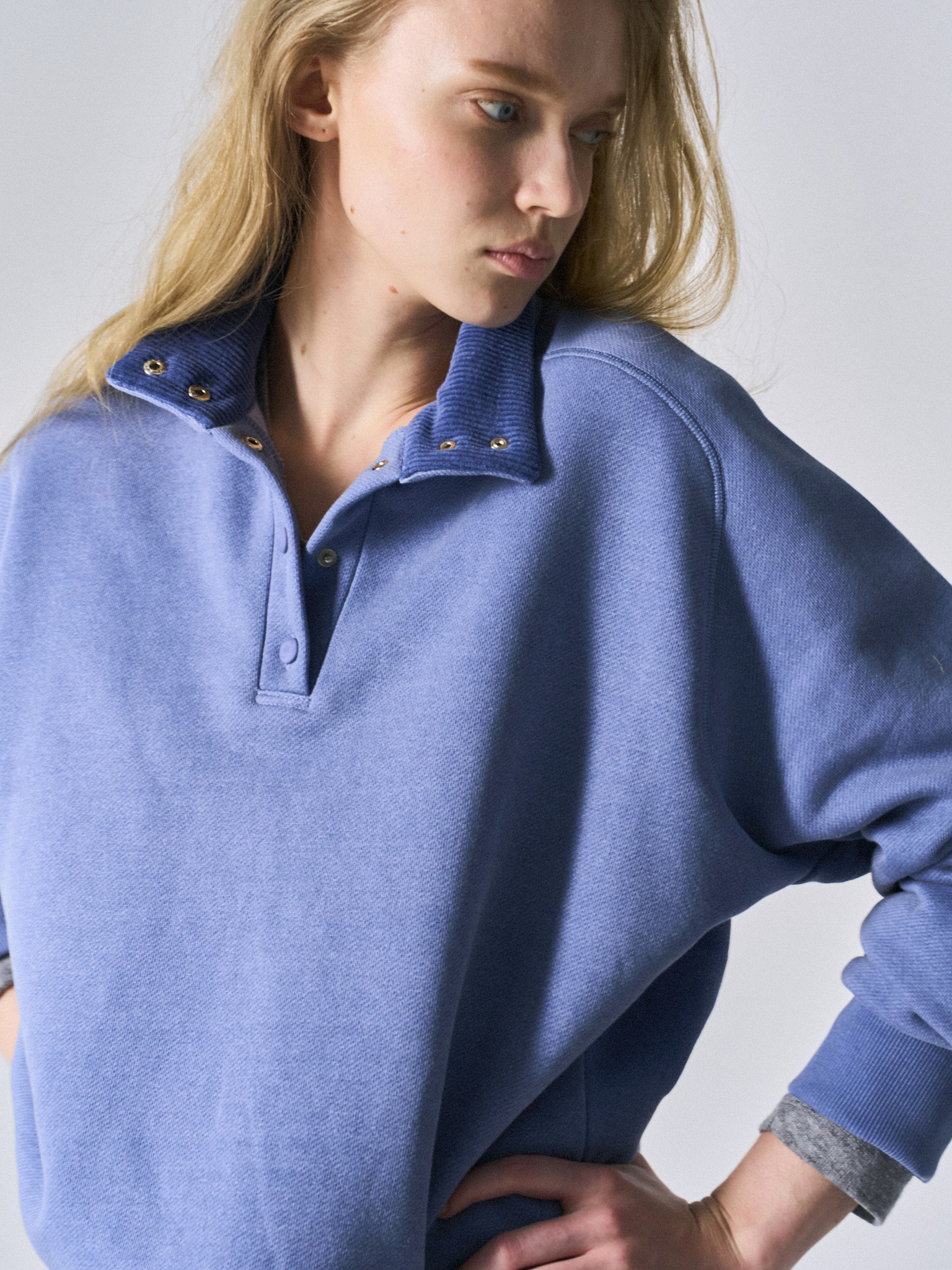 Rumi pullover sweatshirt chalky blue