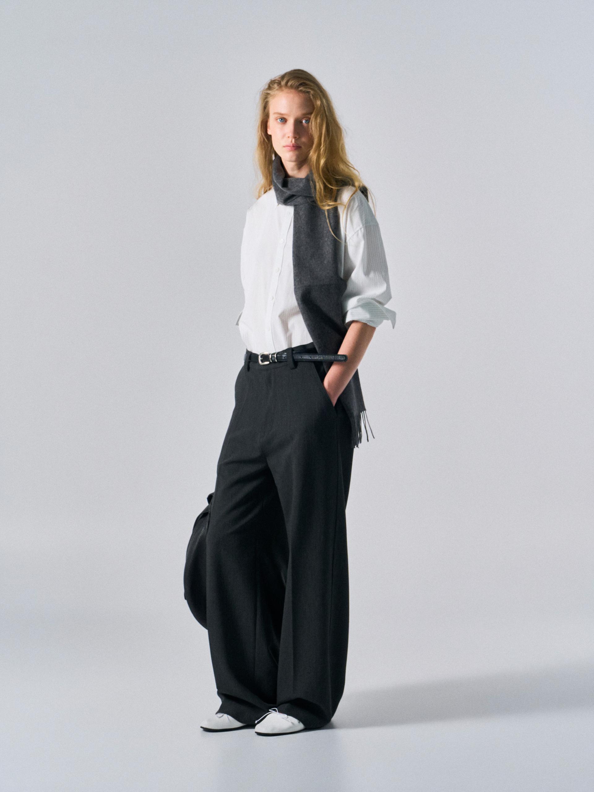 Kent turnback cuff shirt pin black