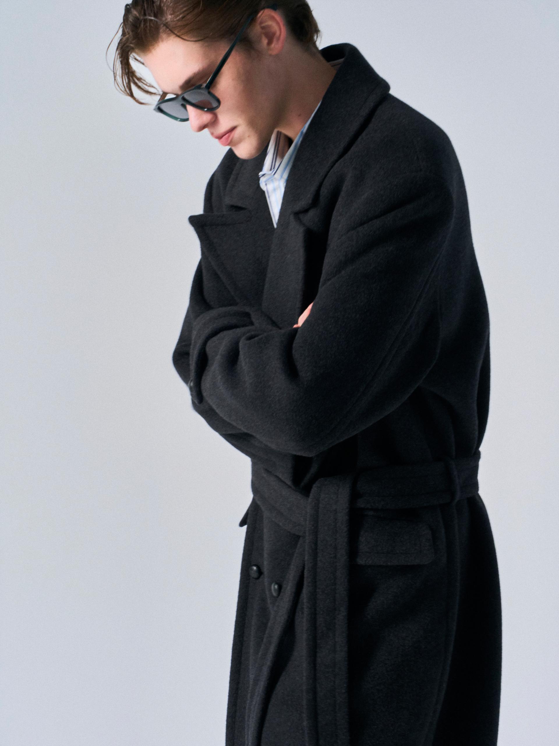 Corwin cashmere double-breasted coat charcoal