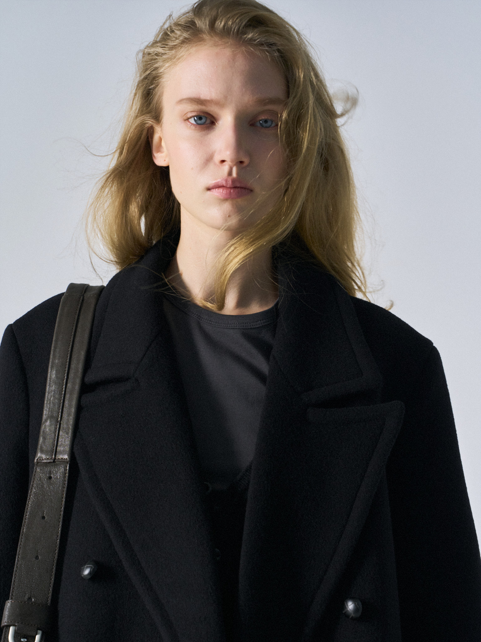 Corwin cashmere double-breasted coat black