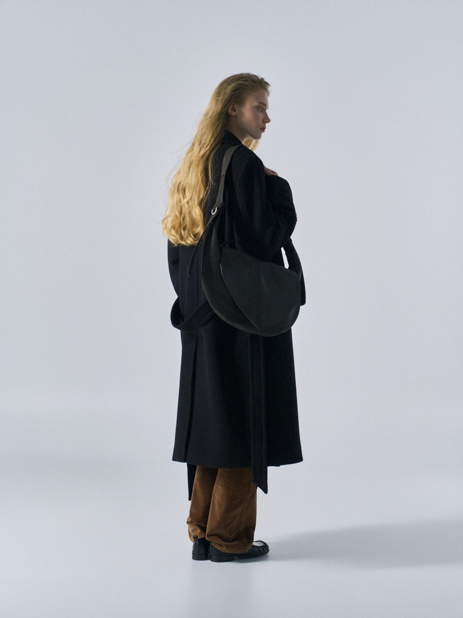 Corwin cashmere double-breasted coat black