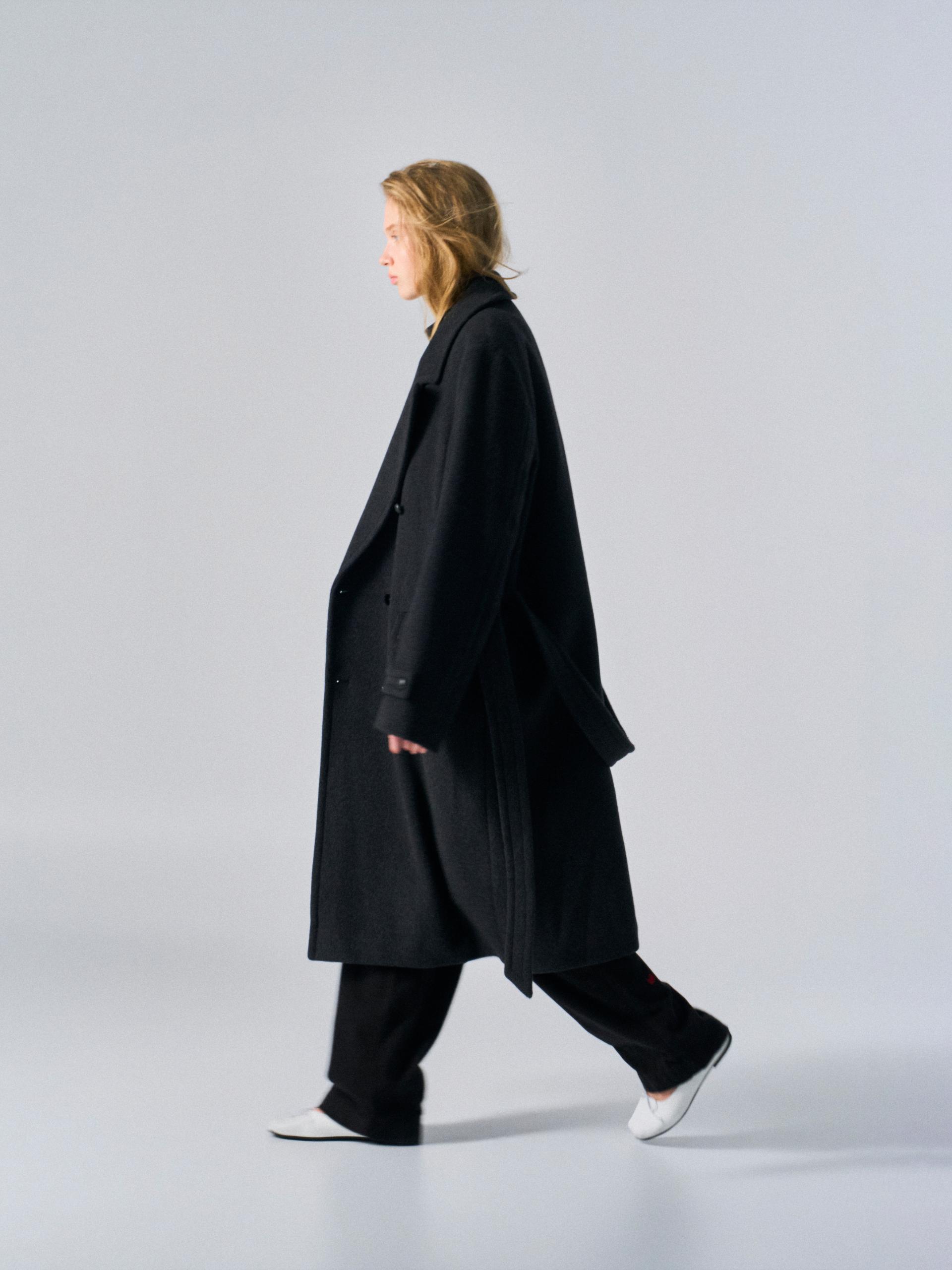 Corwin cashmere double-breasted coat charcoal