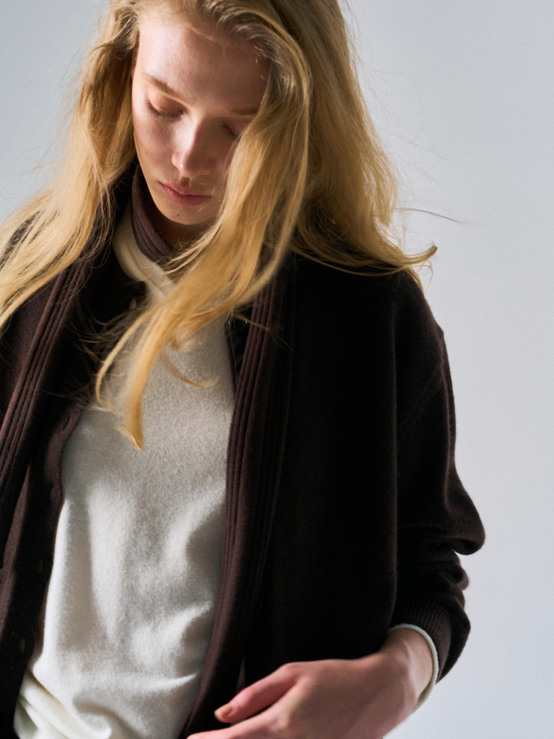 Lou border scarf cardigan taupe