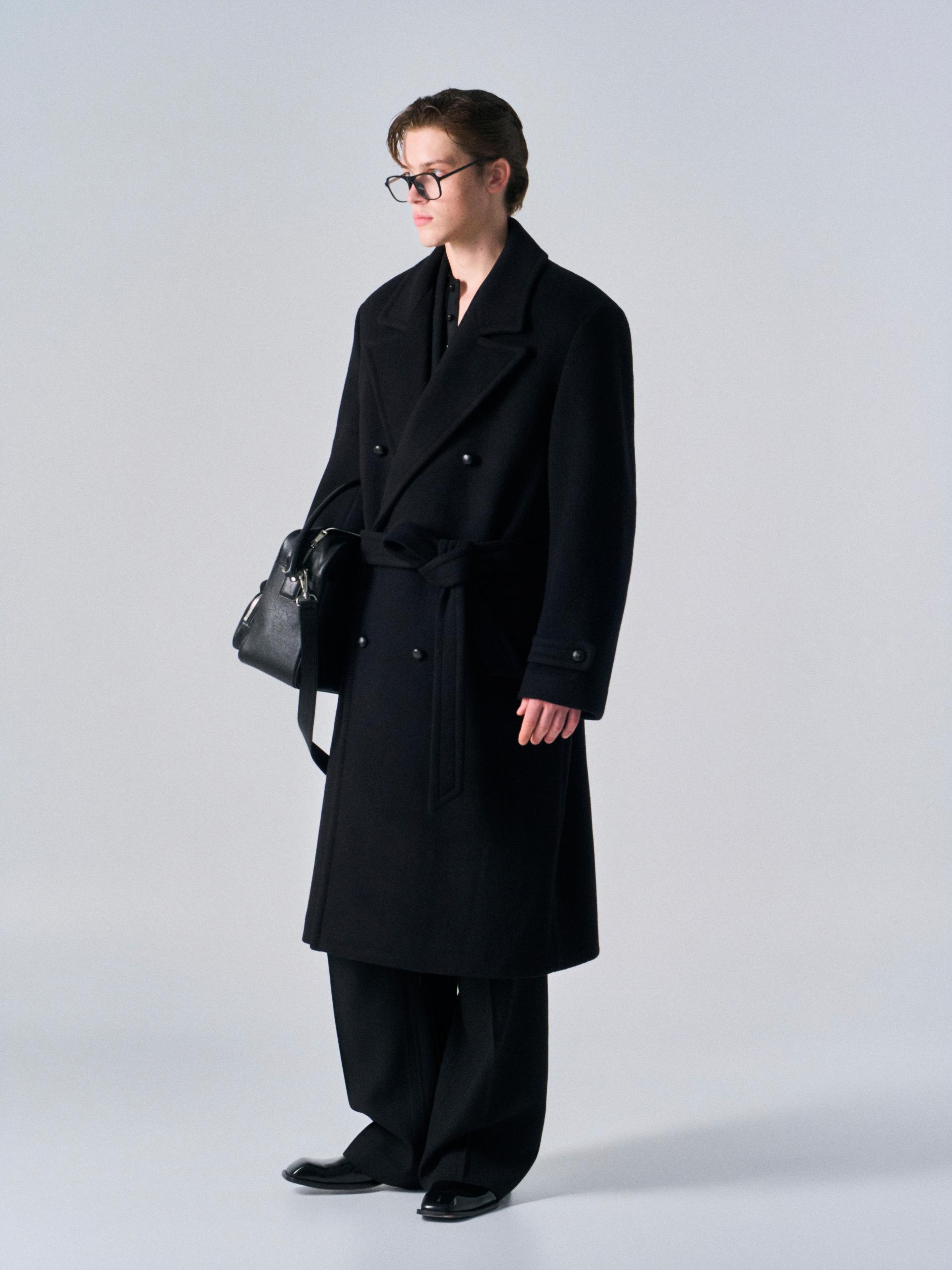 Corwin cashmere double-breasted coat black