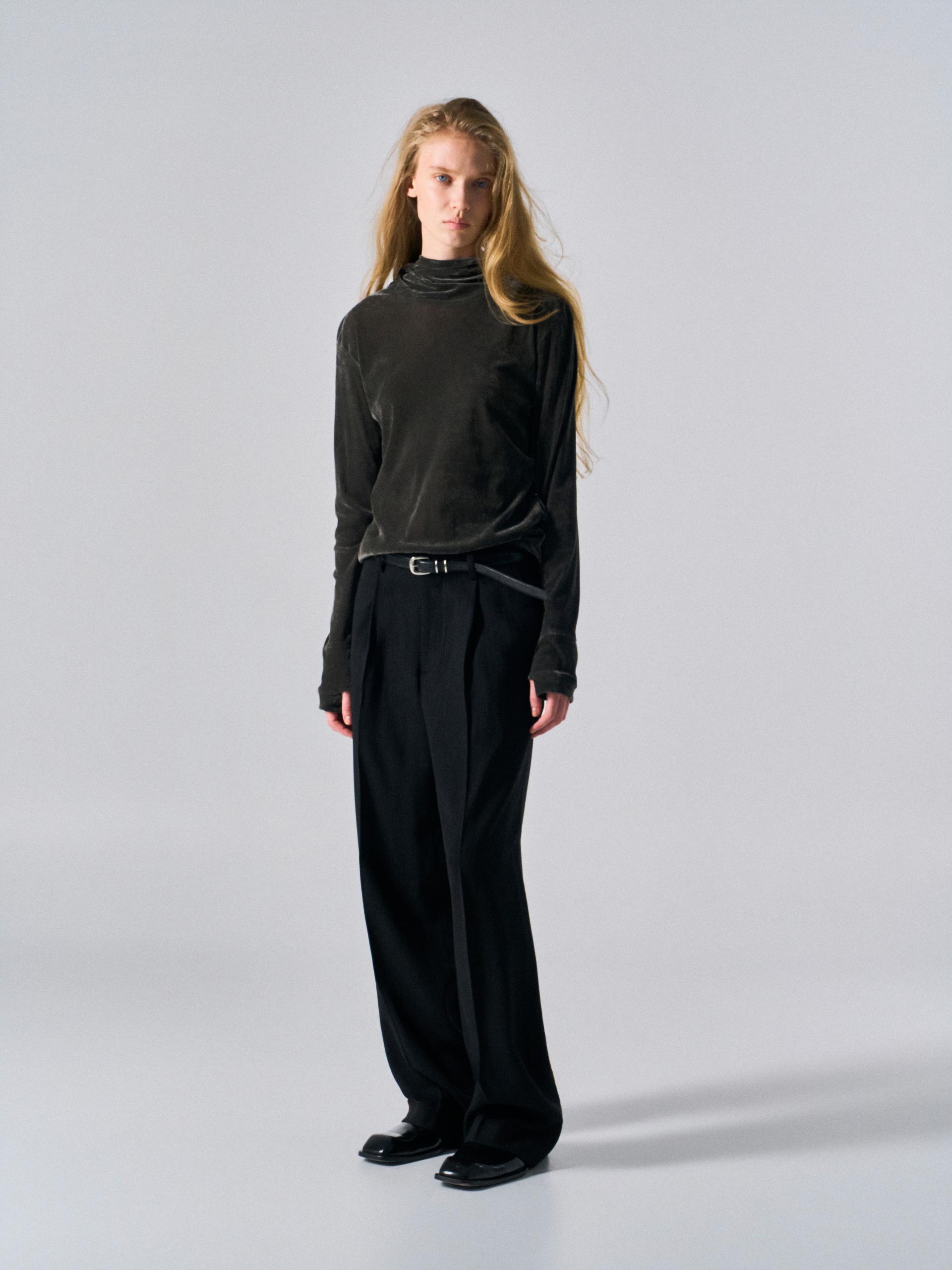 Sian high-wrap hoodie dusk coal