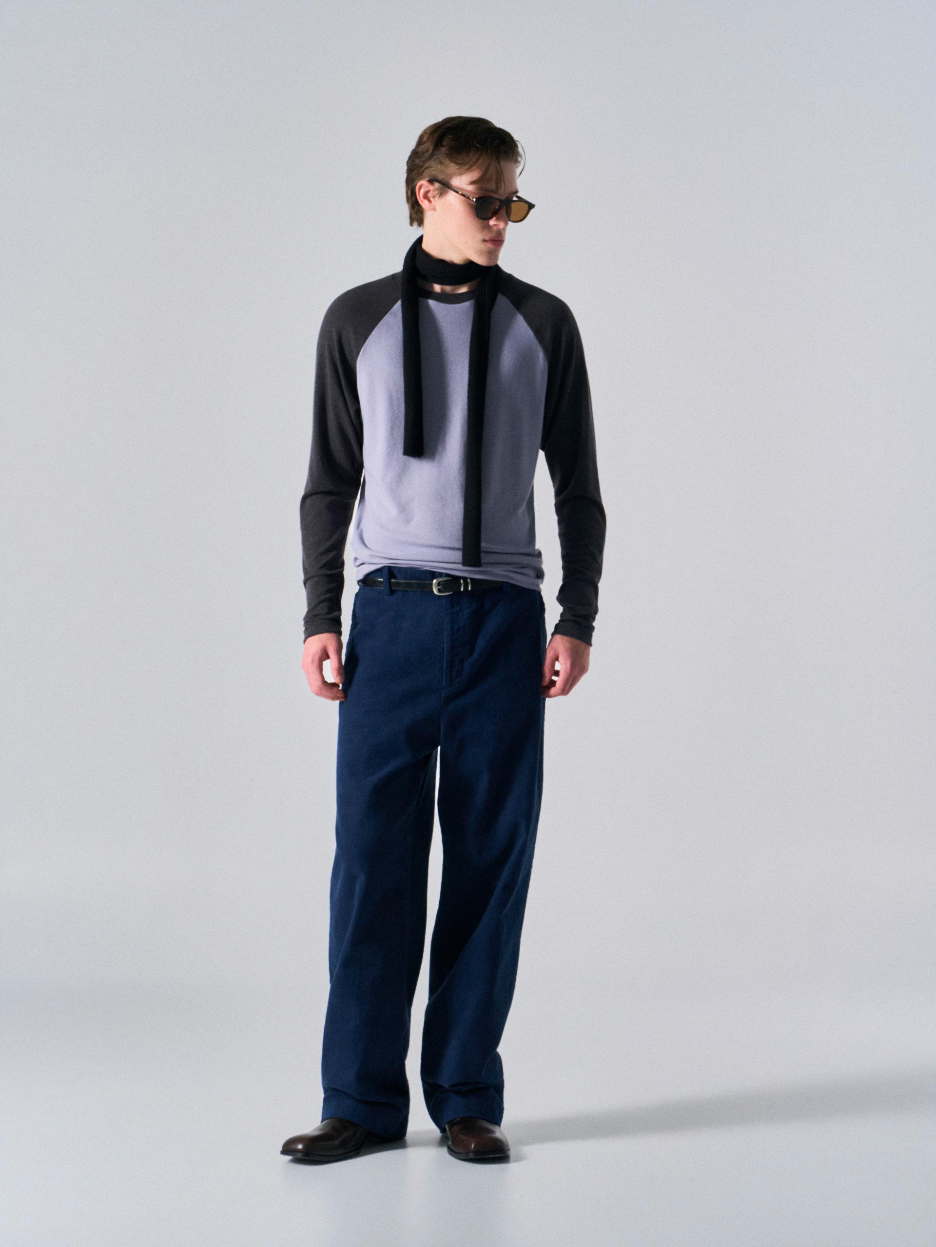 Tatum contrast raglan dusk navy