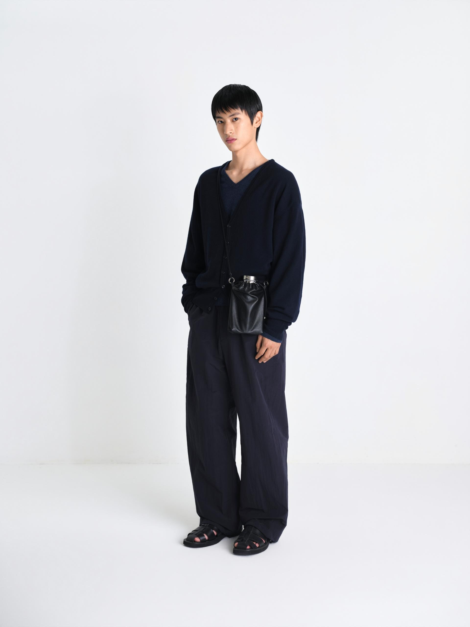 Hiora merino air wool cardigan dark navy