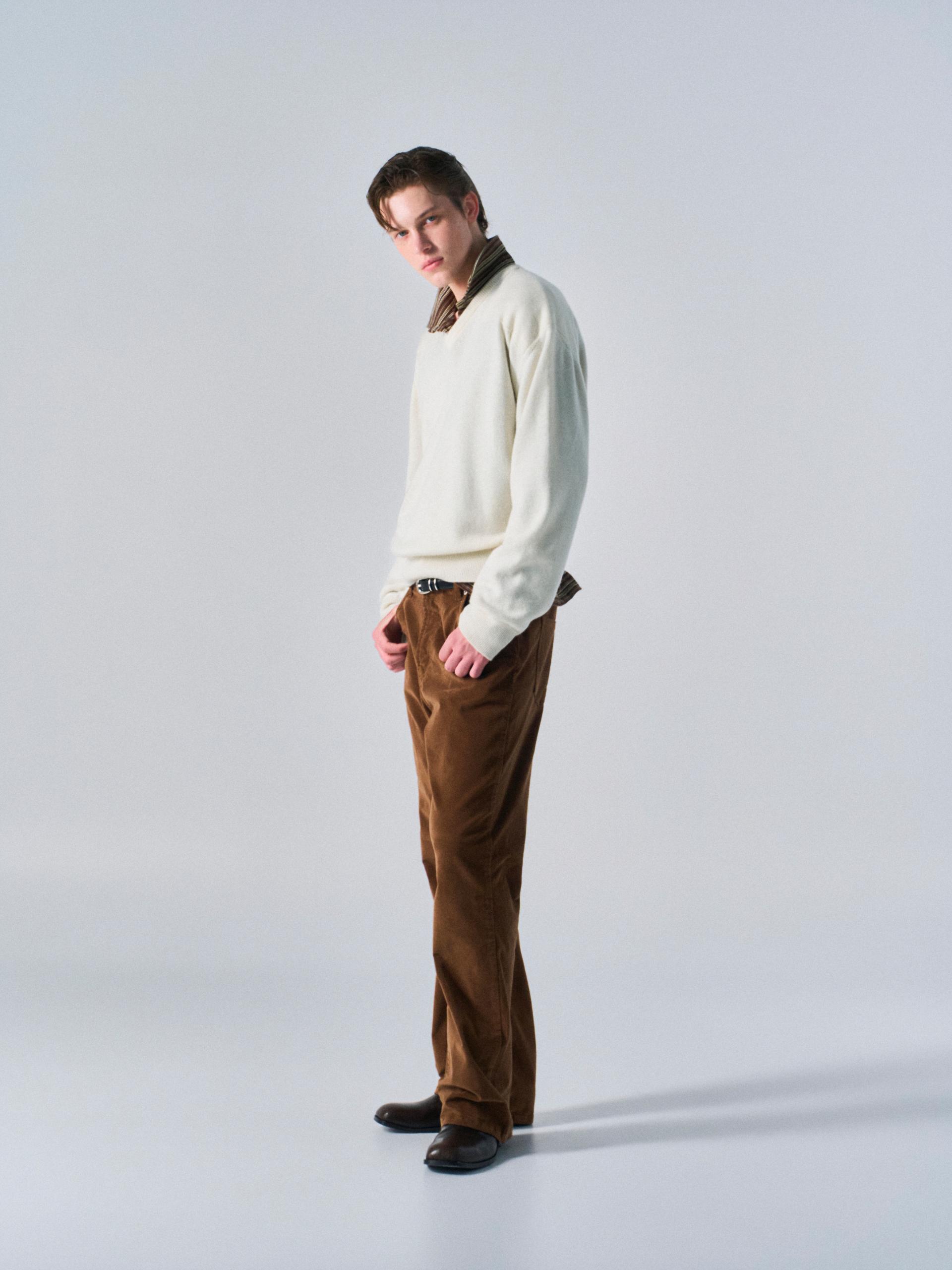 Rodd washed velvet bootcut jeans rust