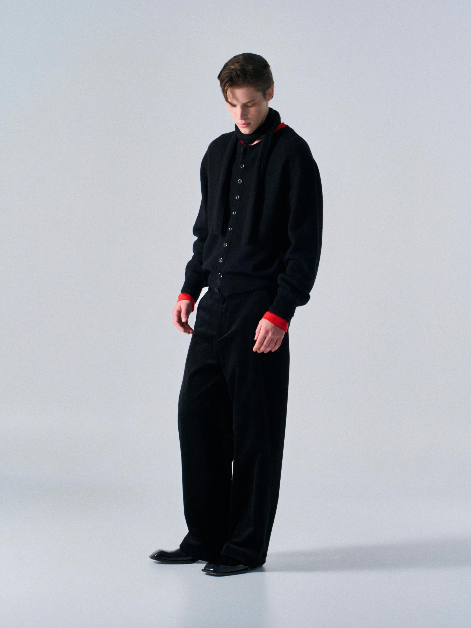 Bronte wide wale corduroy pants black