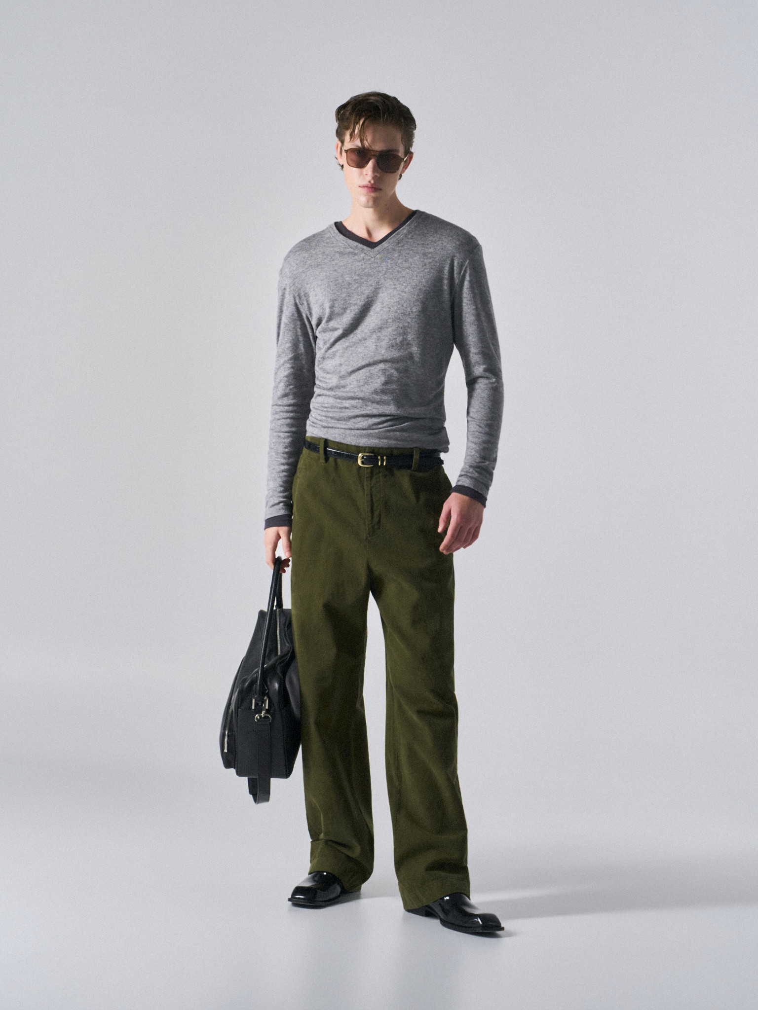 Freddie soft-touch slim v-neck melange grey
