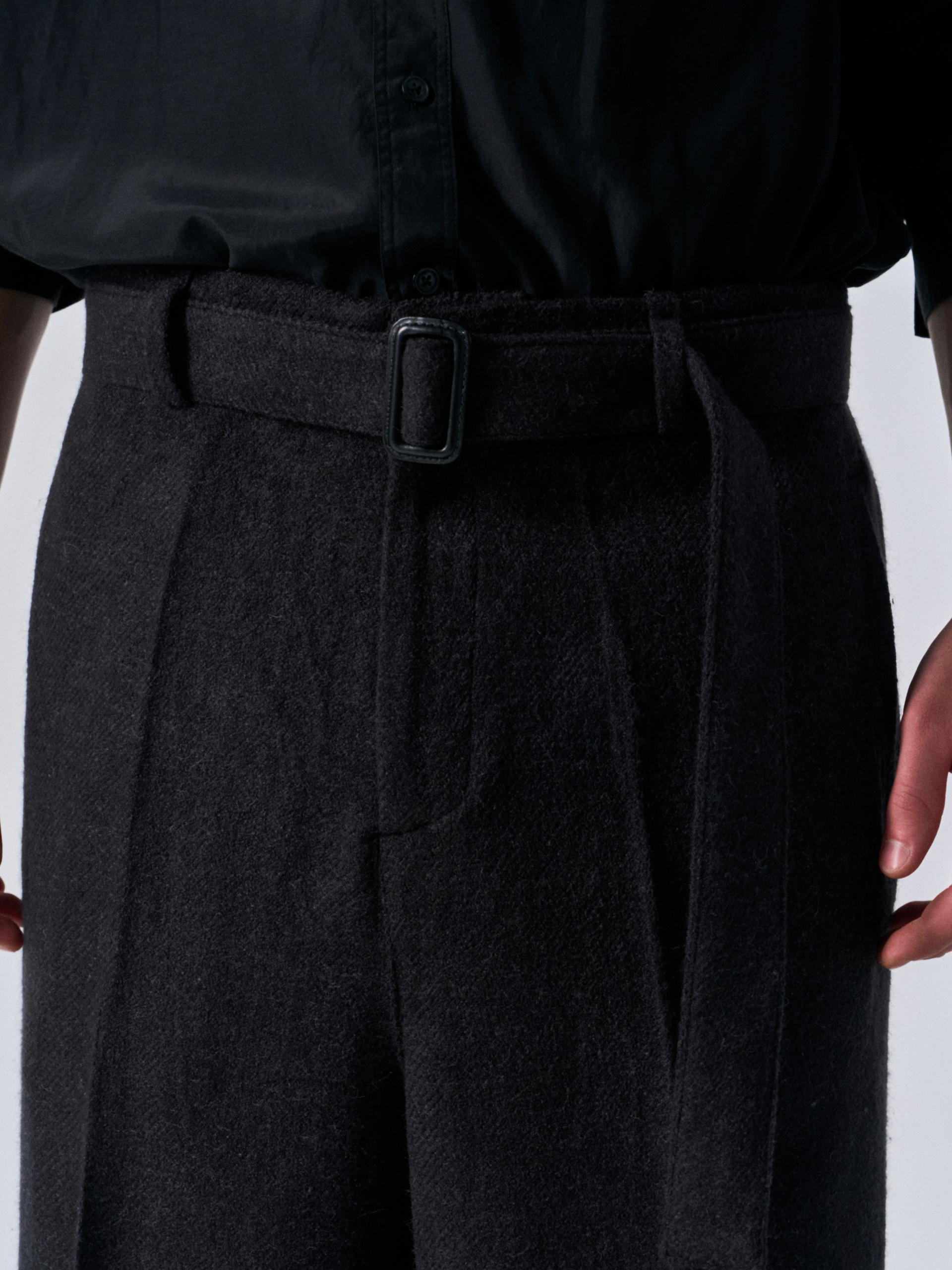 Linton shade belted pant coal