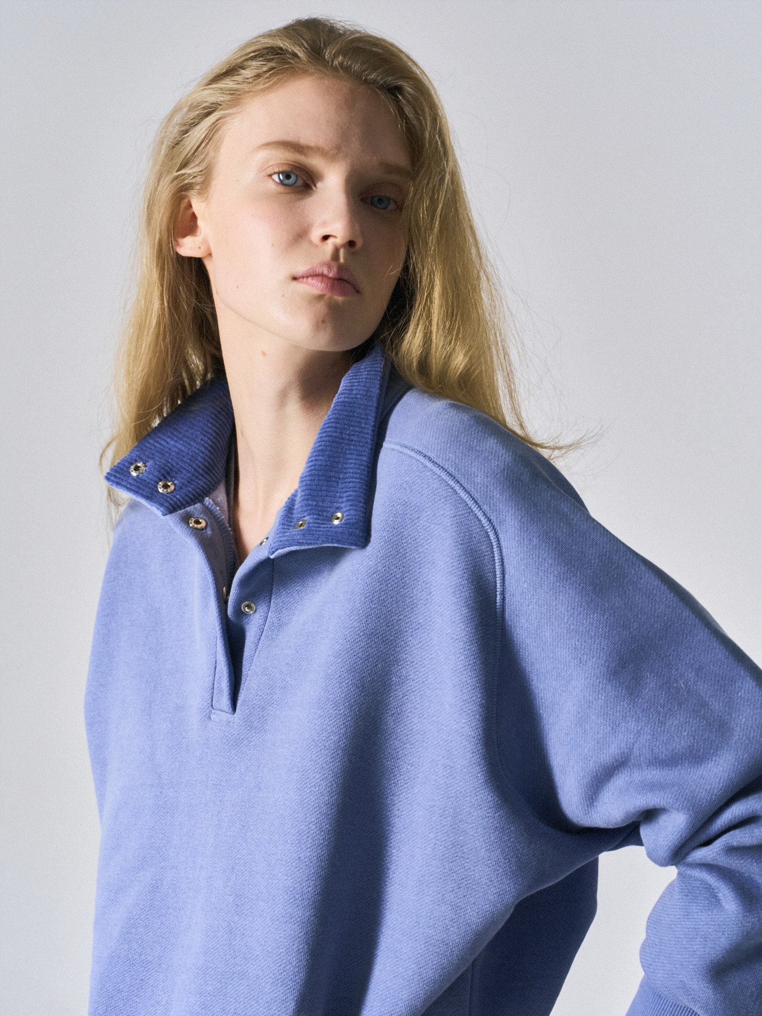 Rumi pullover sweatshirt chalky blue