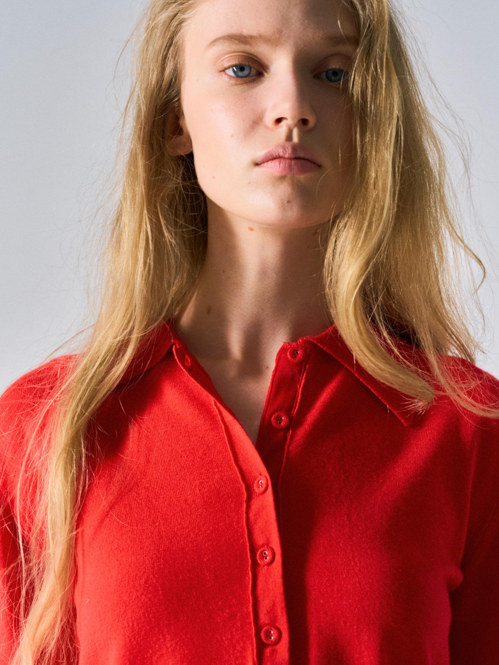Corin contrast trim polo scarlet