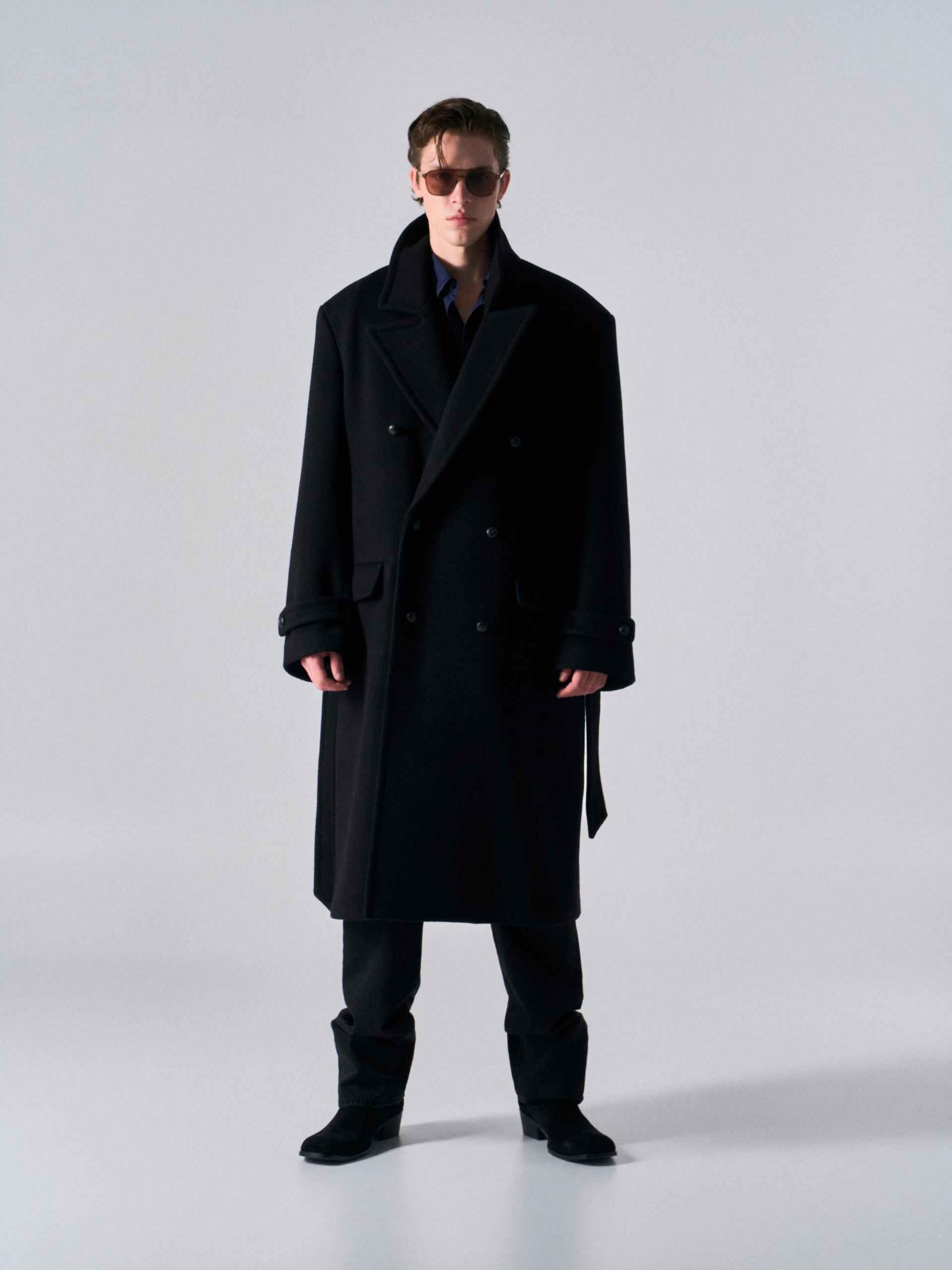 Corwin cashmere double-breasted coat black