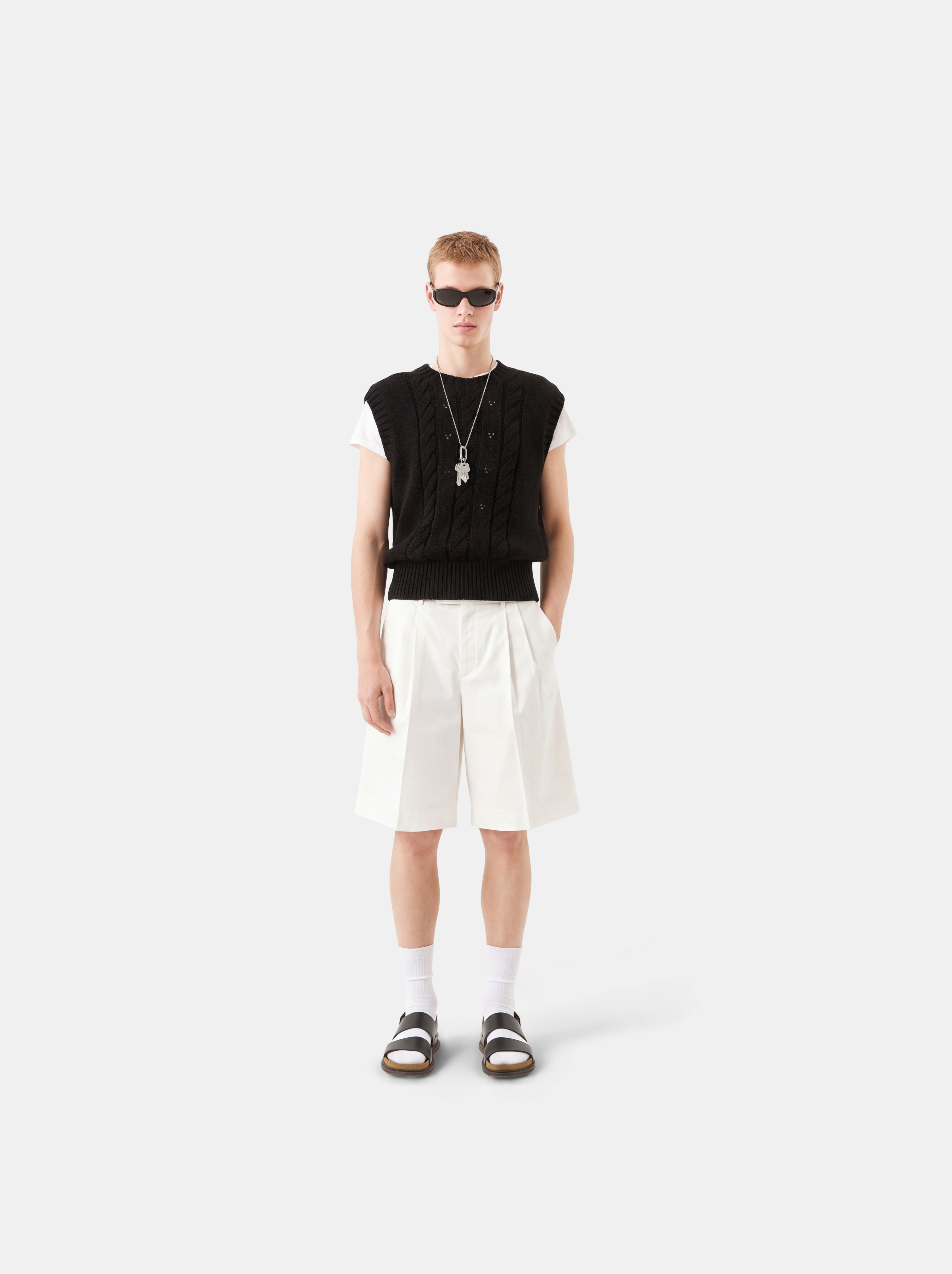 sleek cotton bermuda pants ivory