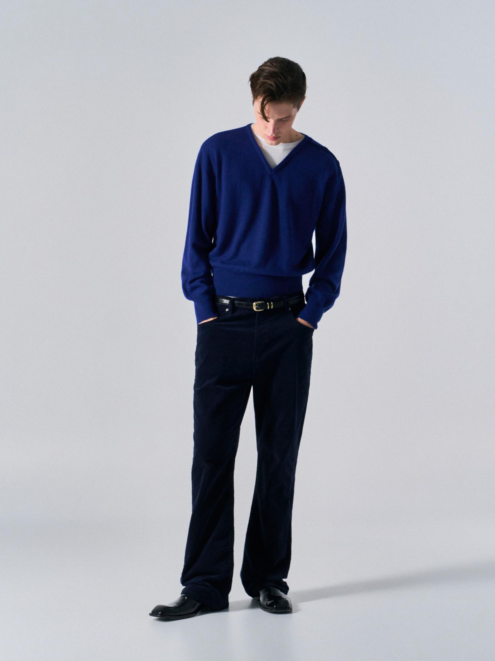 Towns layered v-neck sweater blue