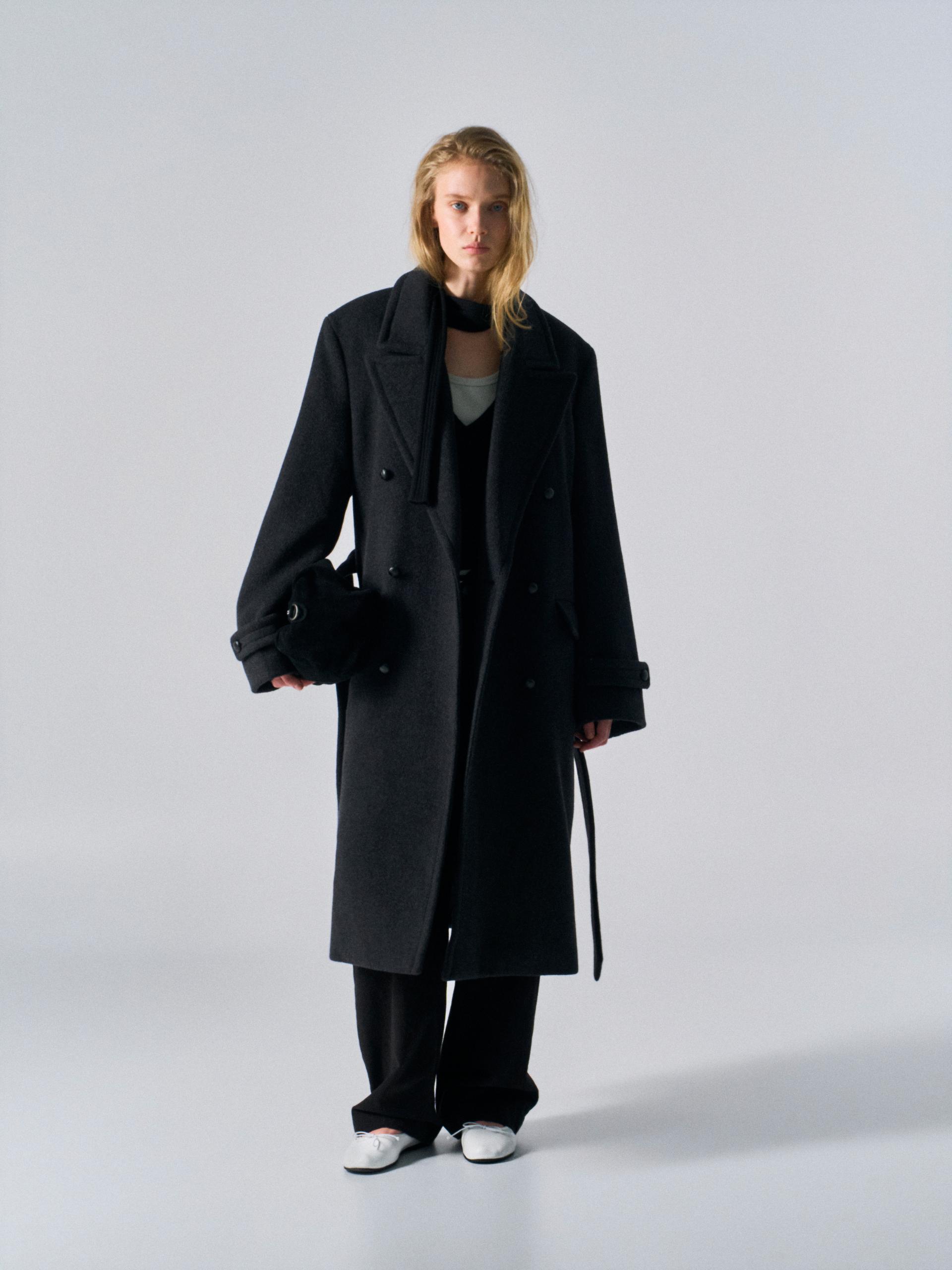 Corwin cashmere double-breasted coat charcoal