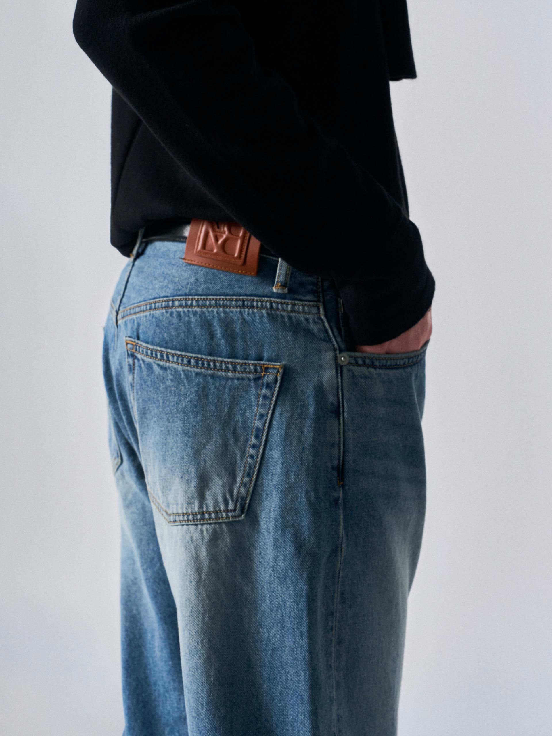 Urian wide fit jeans mid blue wash