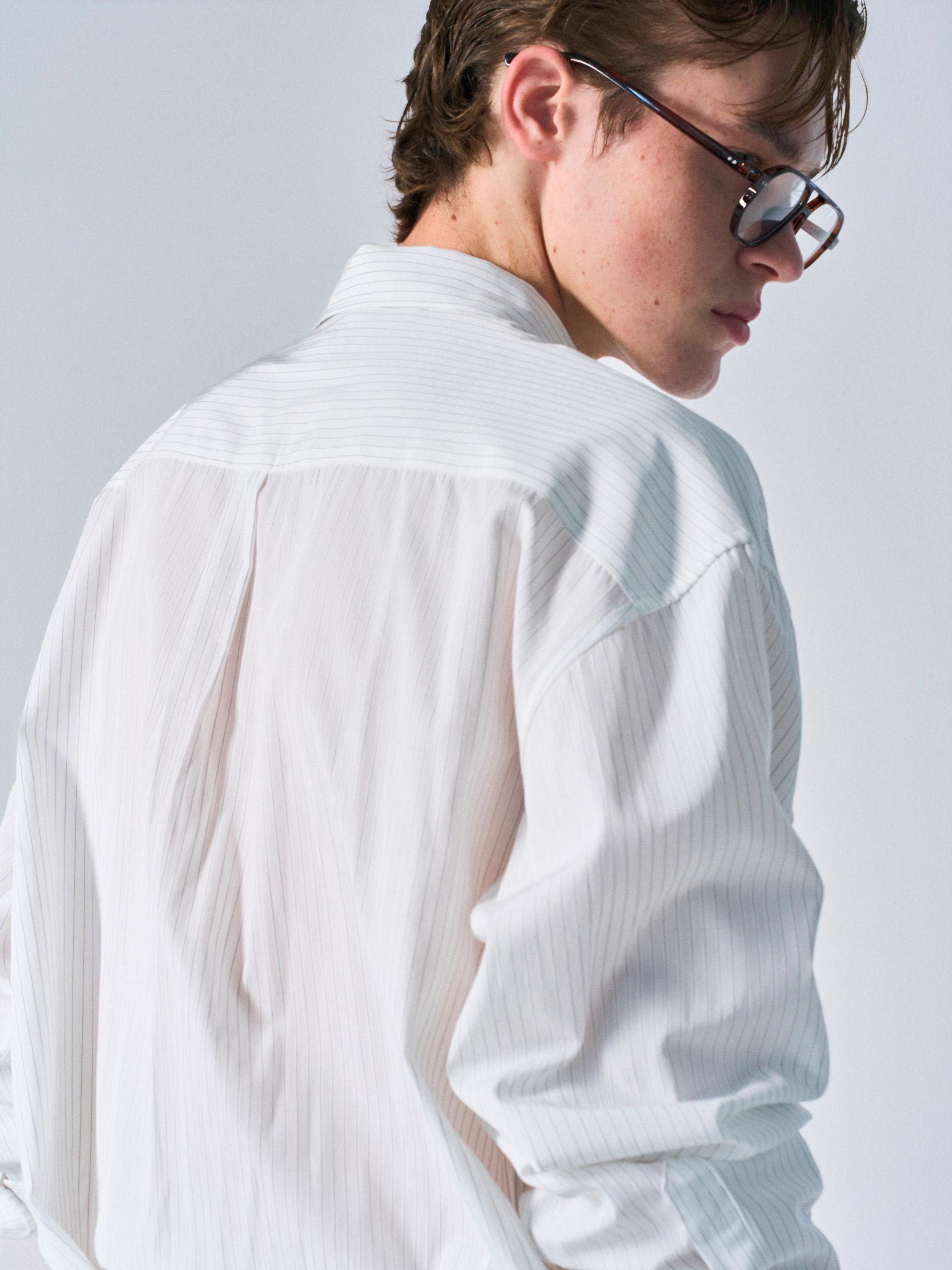 Kent turnback cuff shirt pin black