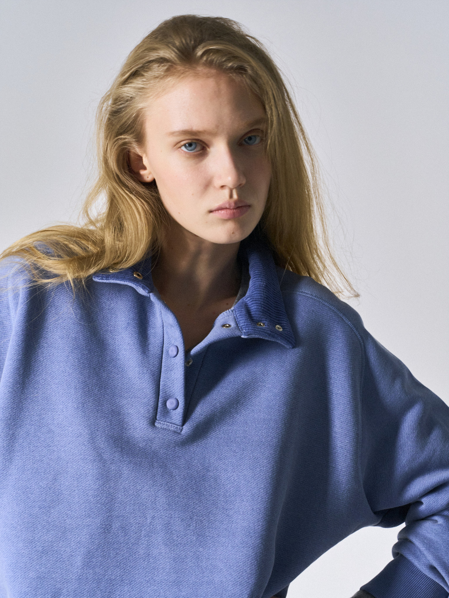 Rumi pullover sweatshirt chalky blue