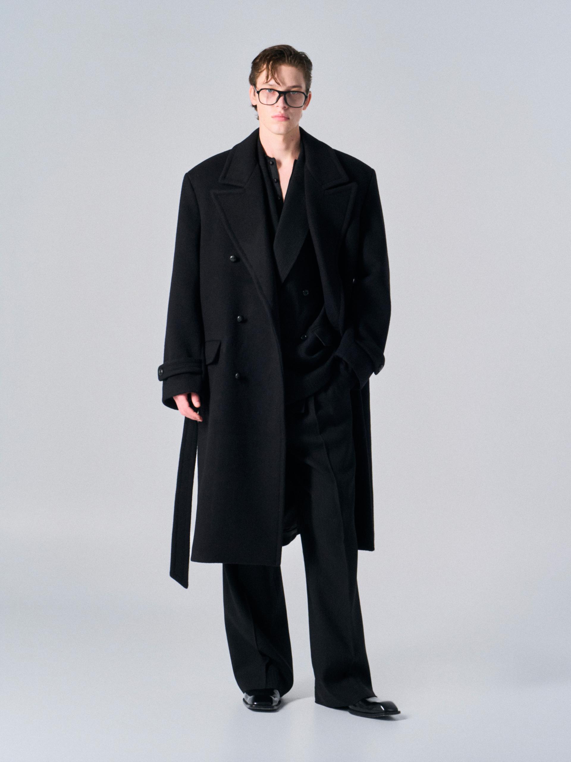 Corwin cashmere double-breasted coat black