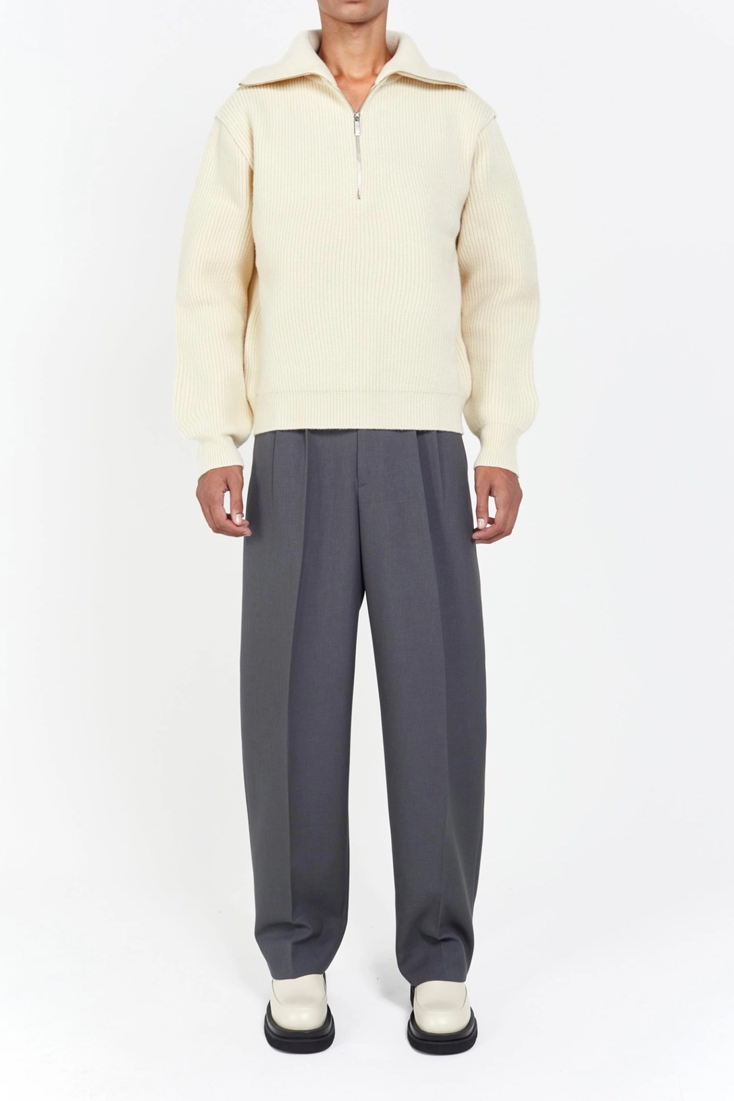 curved fit pants ash grey