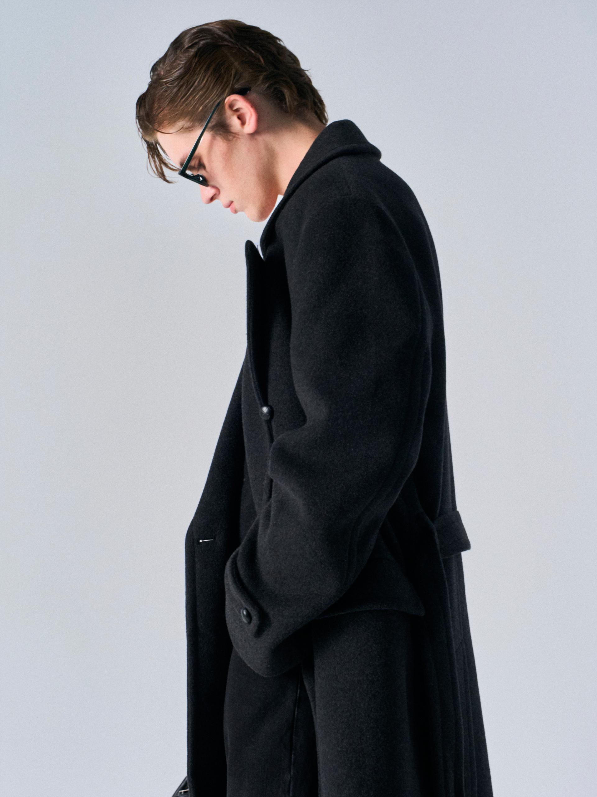 Corwin cashmere double-breasted coat charcoal
