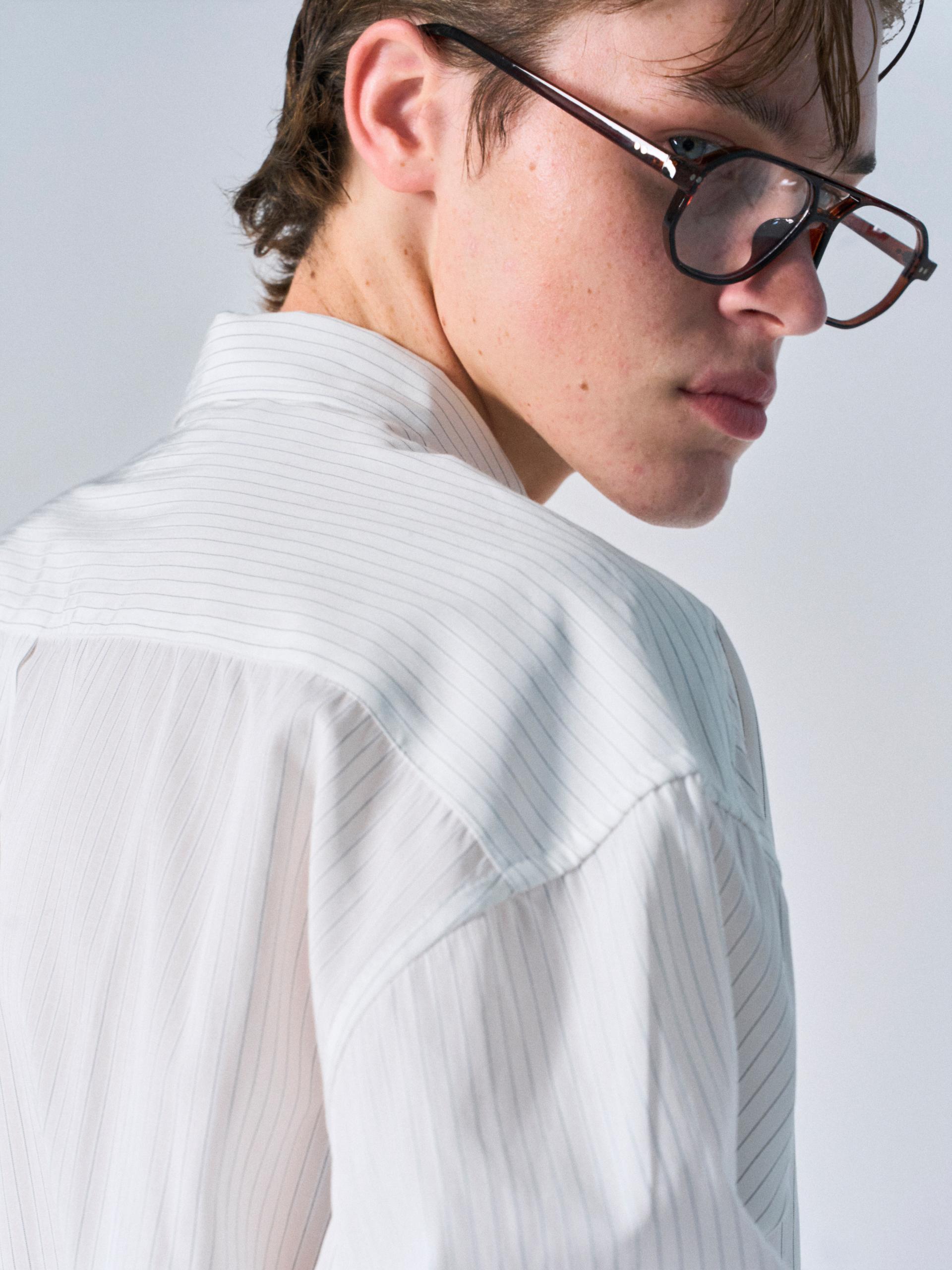Kent turnback cuff shirt pin black