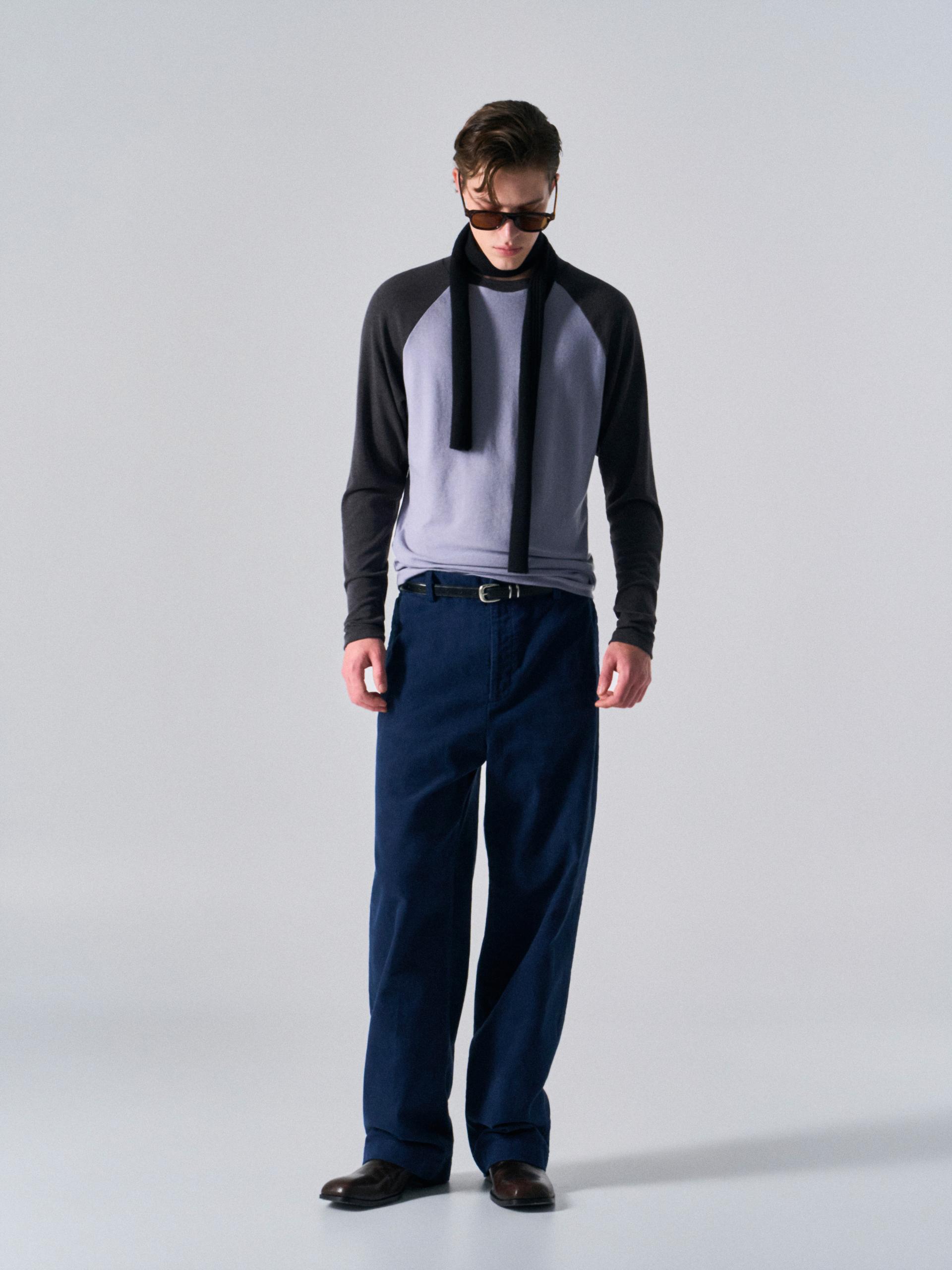 Tatum contrast raglan dusk navy