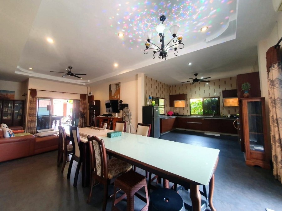 7bd9609ada815.jpg