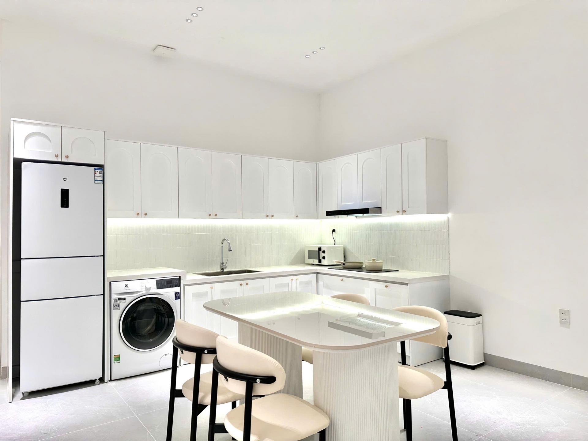 8a75d18385e55.jpg