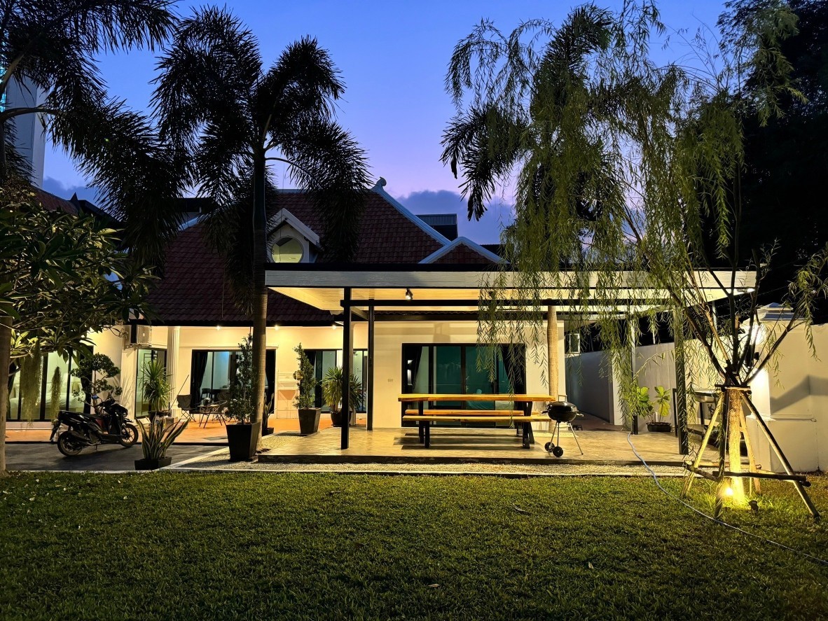 c92b3879b710f.jpg