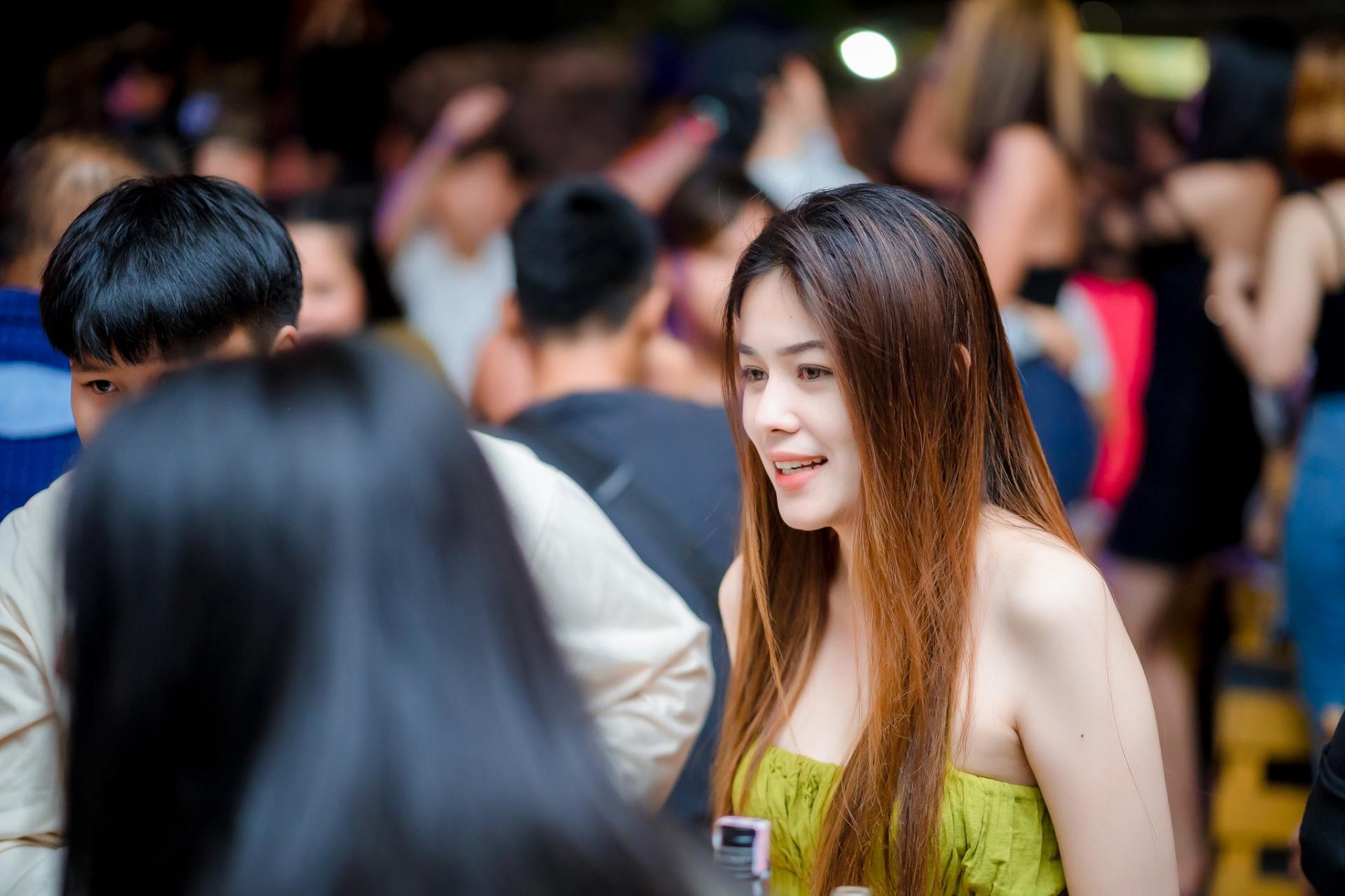 e3a215db144e3.jpg
