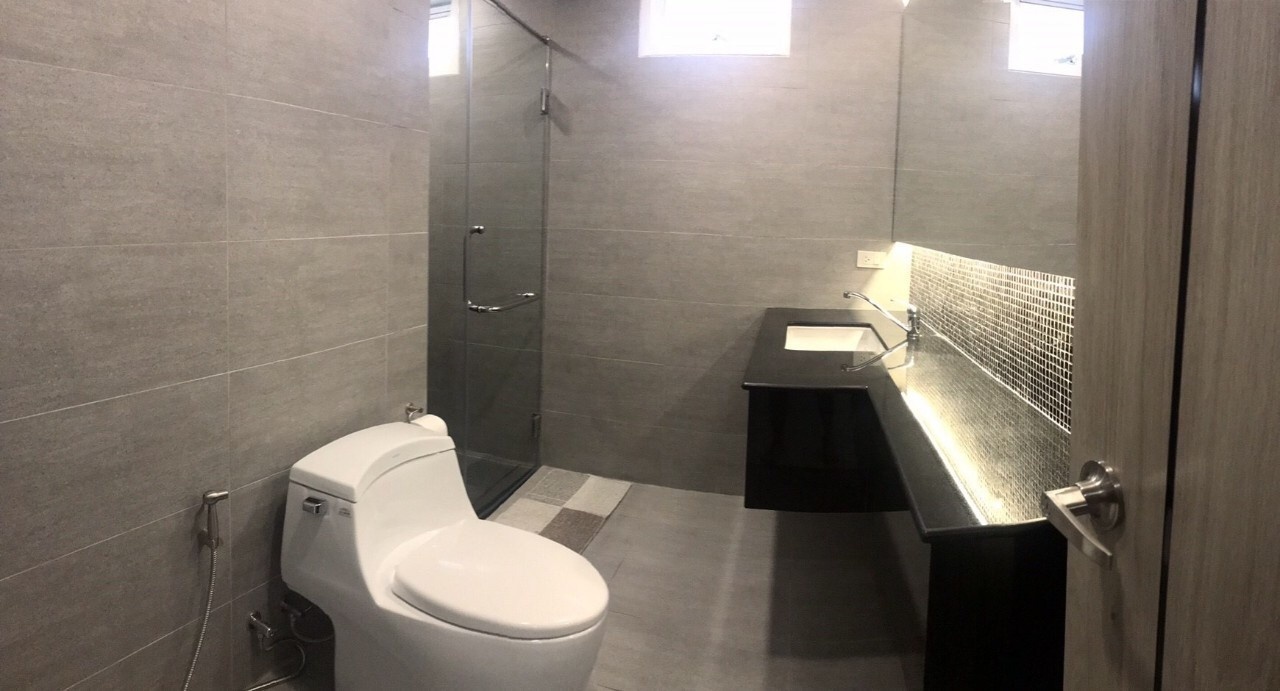 ebe90f10122e8.jpg