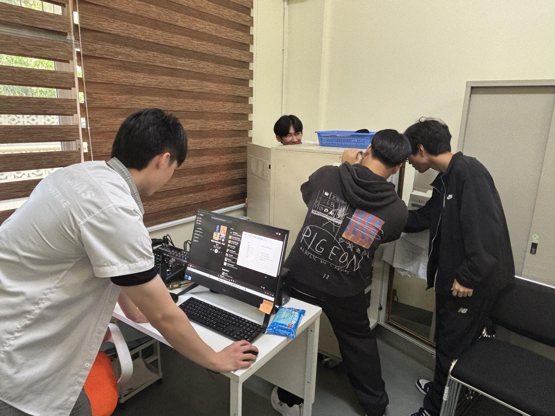 83a21317bec26.jpg