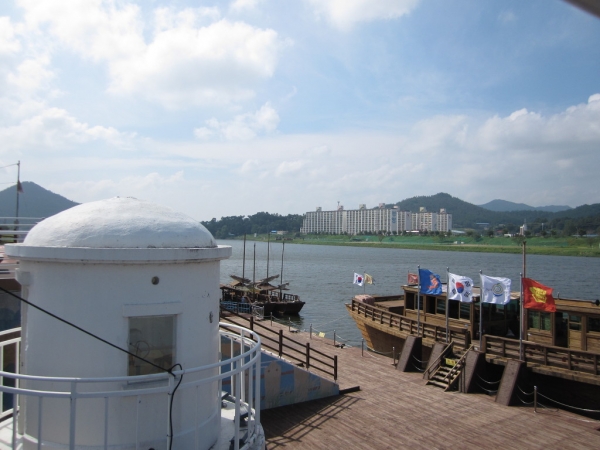 5c7b2dfa092ab.jpg