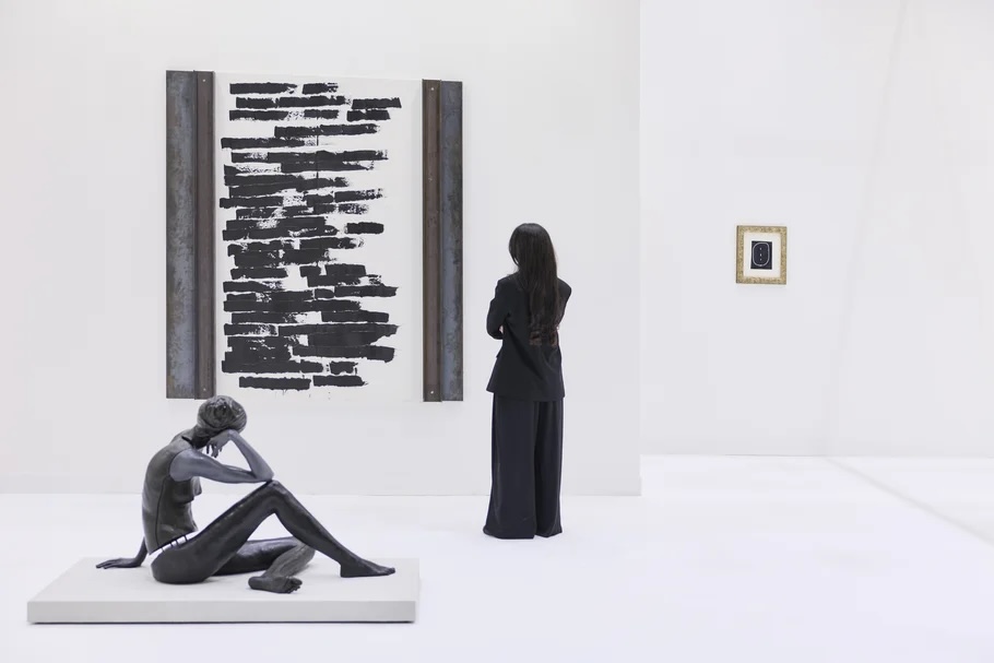 Installation view of Cardi Gallery’s booth at miart 2026. Photo by Nicola Gnesi studio. Courtesy of miart.