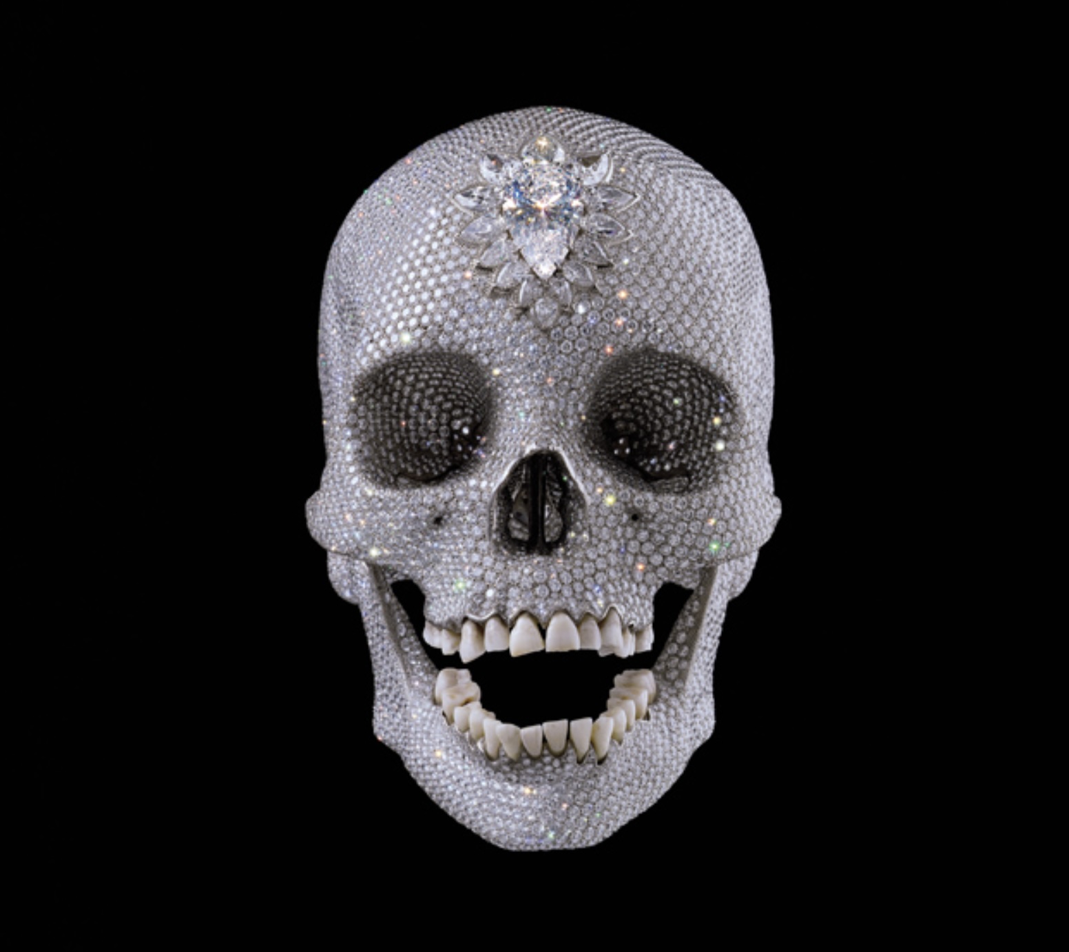 Photographed by Prudence Cuming Associates © Damien Hirst and Science Ltd. All rights reserved, DACS 2015