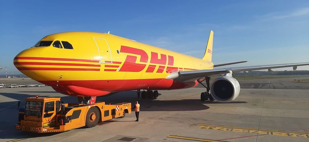 DHL