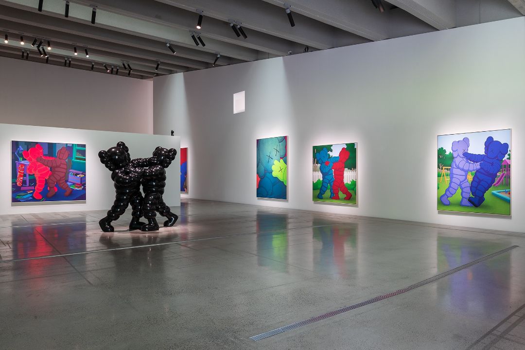 Space K Seoul is pleased to present FRIENDS AND NEIGHBORS