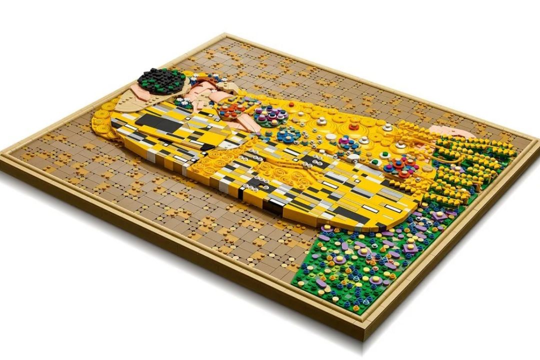 The forthcoming “ LEGO® Art Gustav Klimt – The Kiss ” has a depth of 1.5 inches. Courtesy LEGO Group