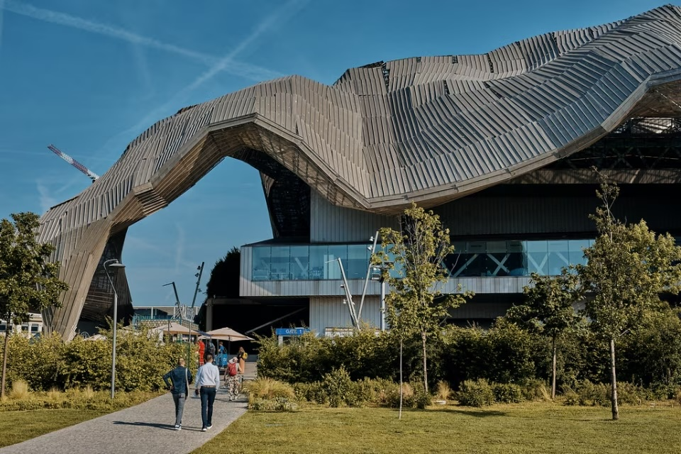 Allianz MiCo's South Wing exhibition complex that will host the next ediizone of miart