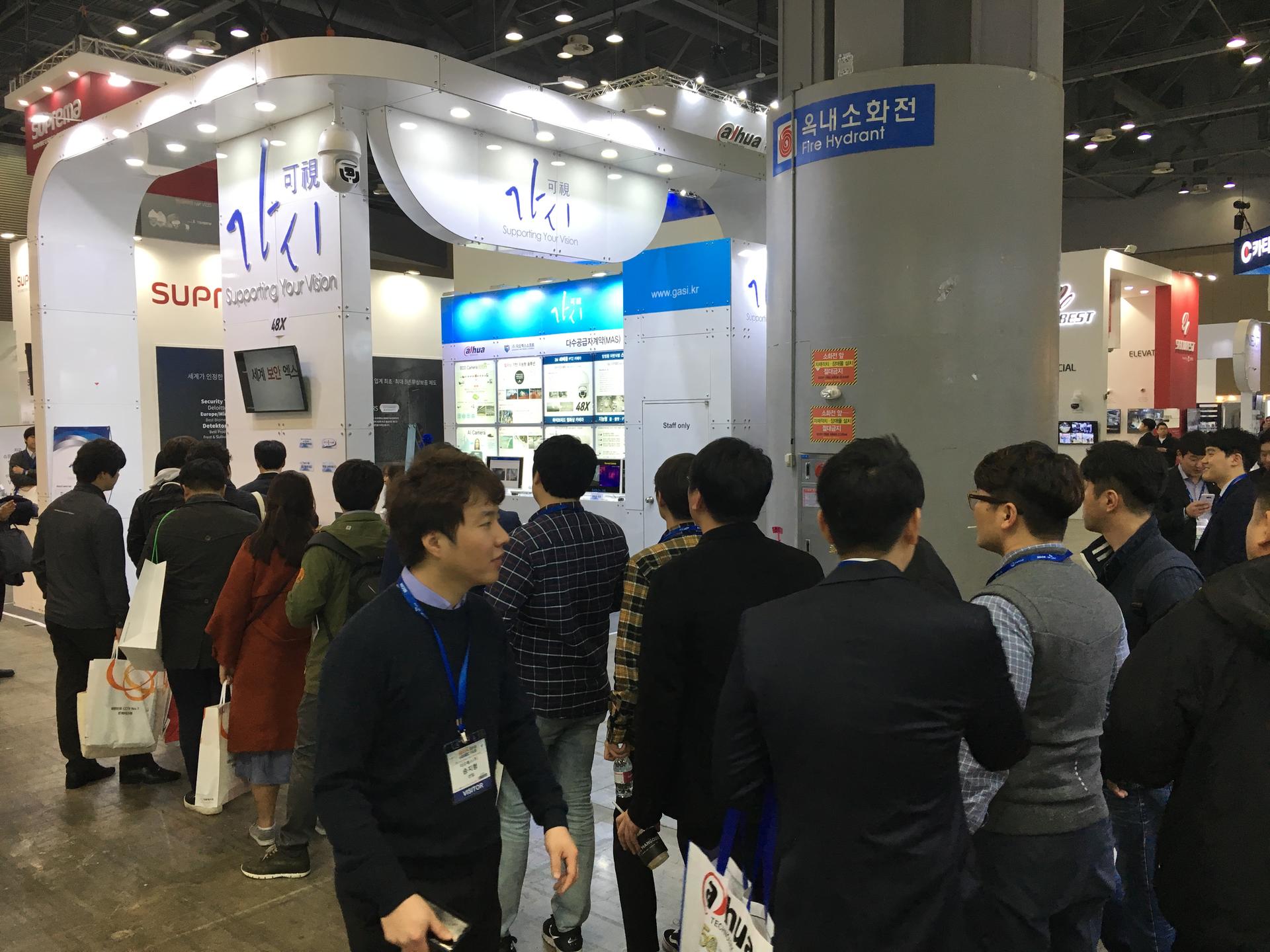 5ab4835ed11cc.jpg