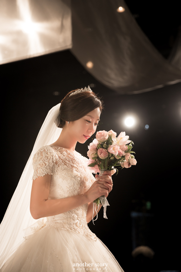 5ac2670977f70.jpg